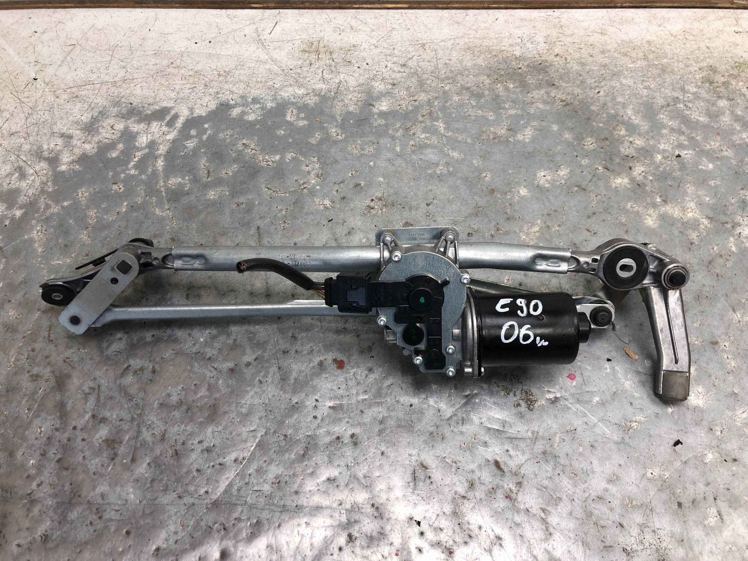 Wischergestänge BMW E90 7161711 6978263