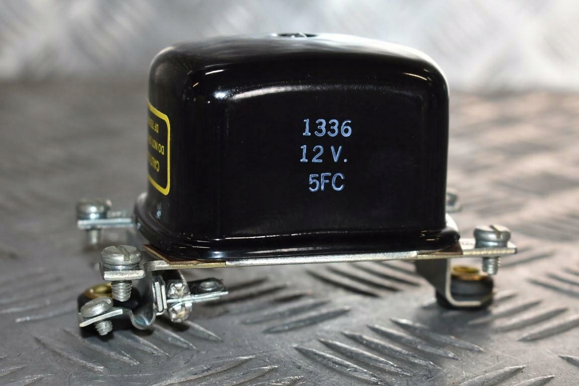 Regulator napięcia HARLEY DAVIDSON SPORTSTER 65-78