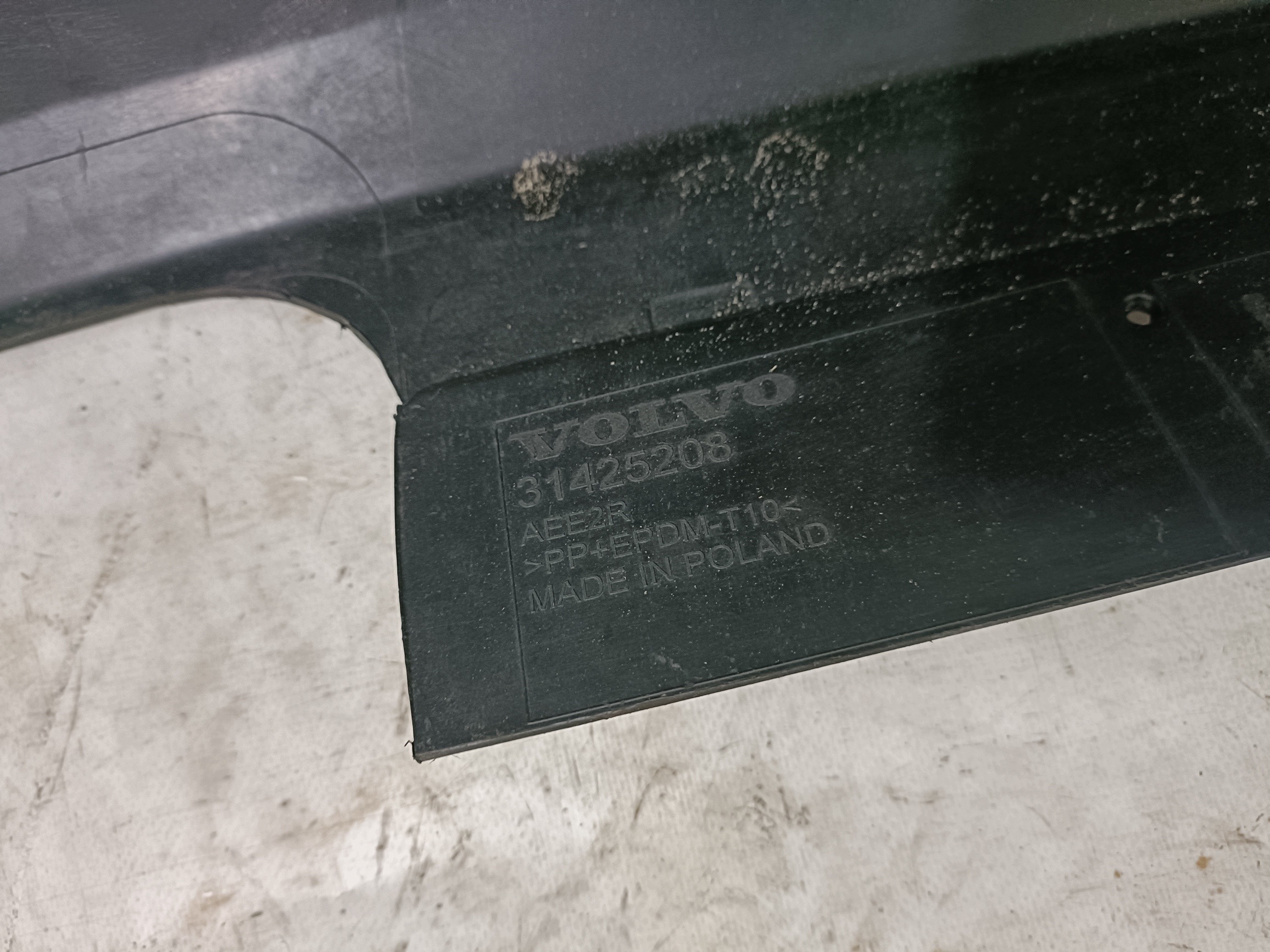 VOLVO XC60 II 2017- bumper rear part rear 31425208