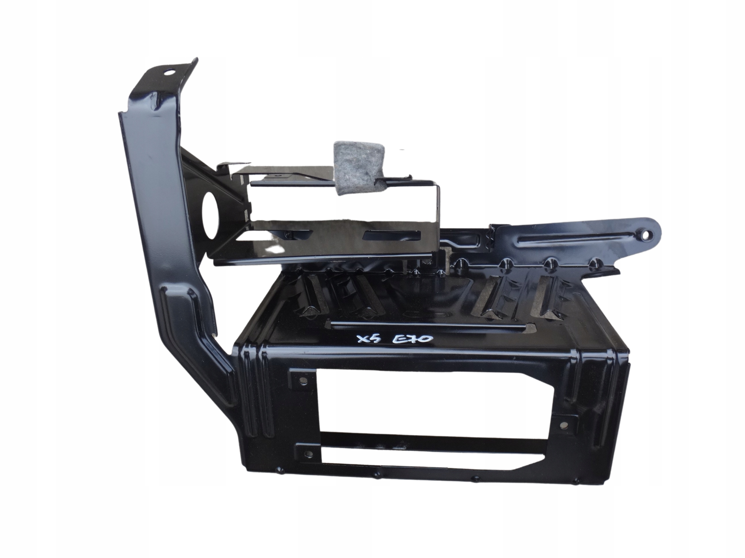 Кріплення модуля багажника BMW X5 E70