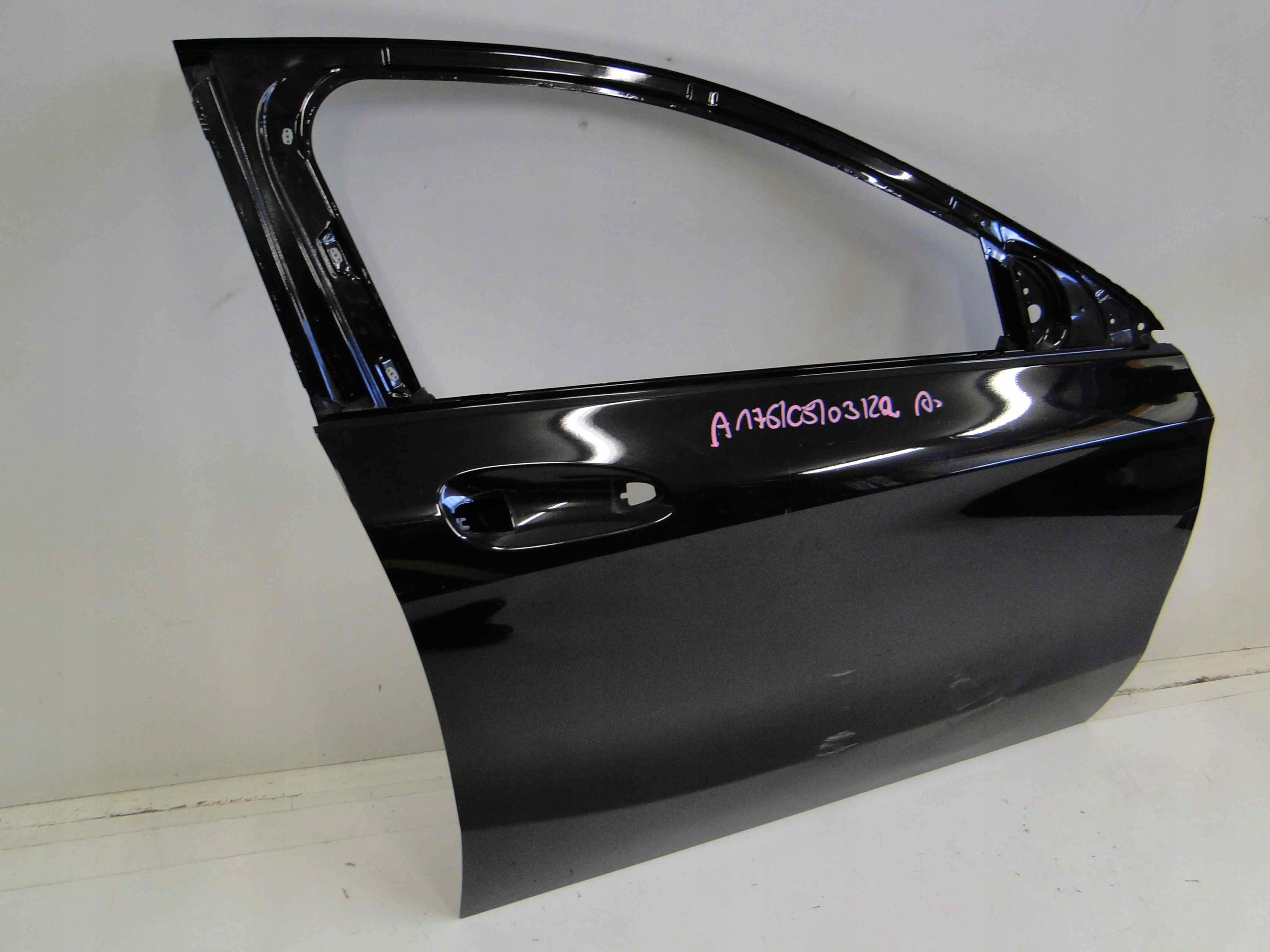 MERCEDES A KLASA W176 176 DRZWI PRZEDNIE PRAWE Strona zabudowy przód - prawa