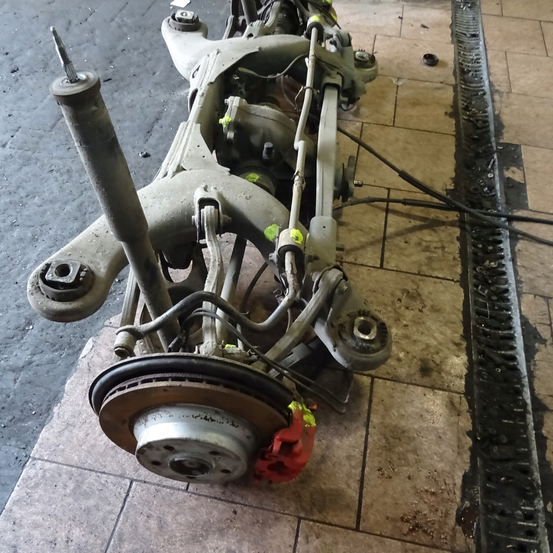 MERCEDES CLS C219 3.5 V6 rear sider complete