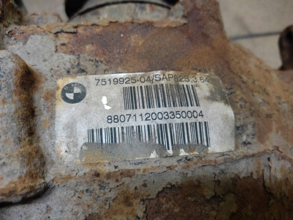 BMW 1 E87 differenciál hátsó differenciál 751992504