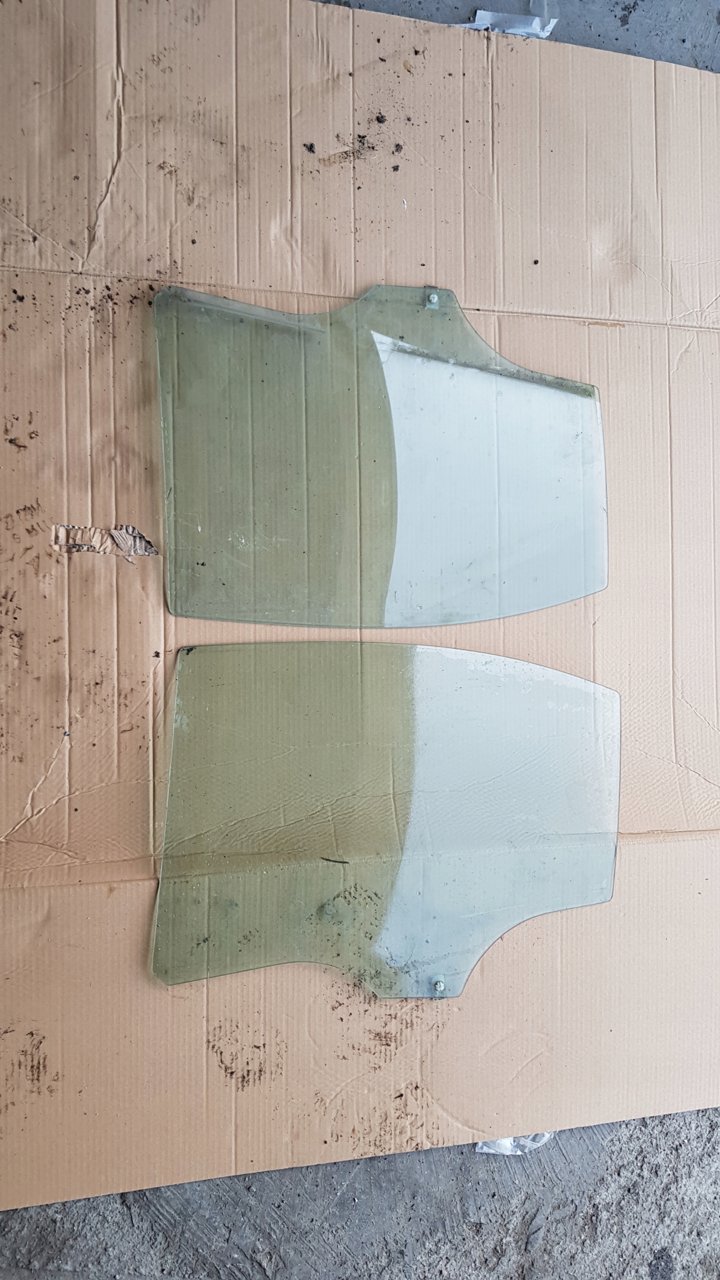 MAZDA 6 window left right rear part side KOMBI