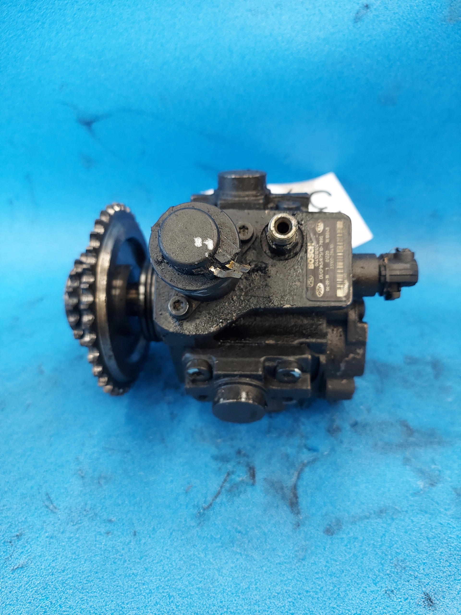 injection pump HYUNDAI 1.6 CRDI 0445010124