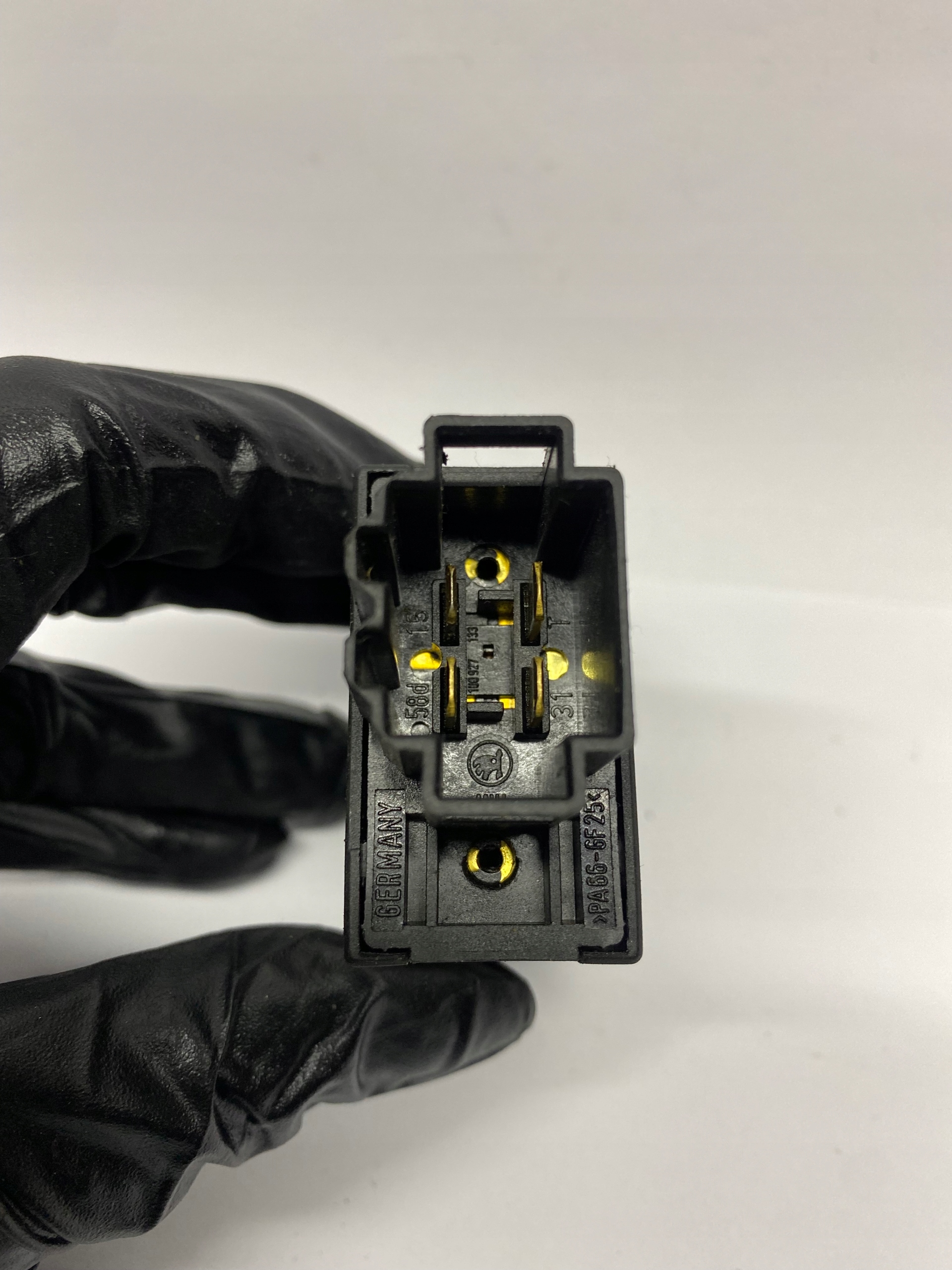 switch button ASR 1U0927133 SKODA OCTAVIA 1U