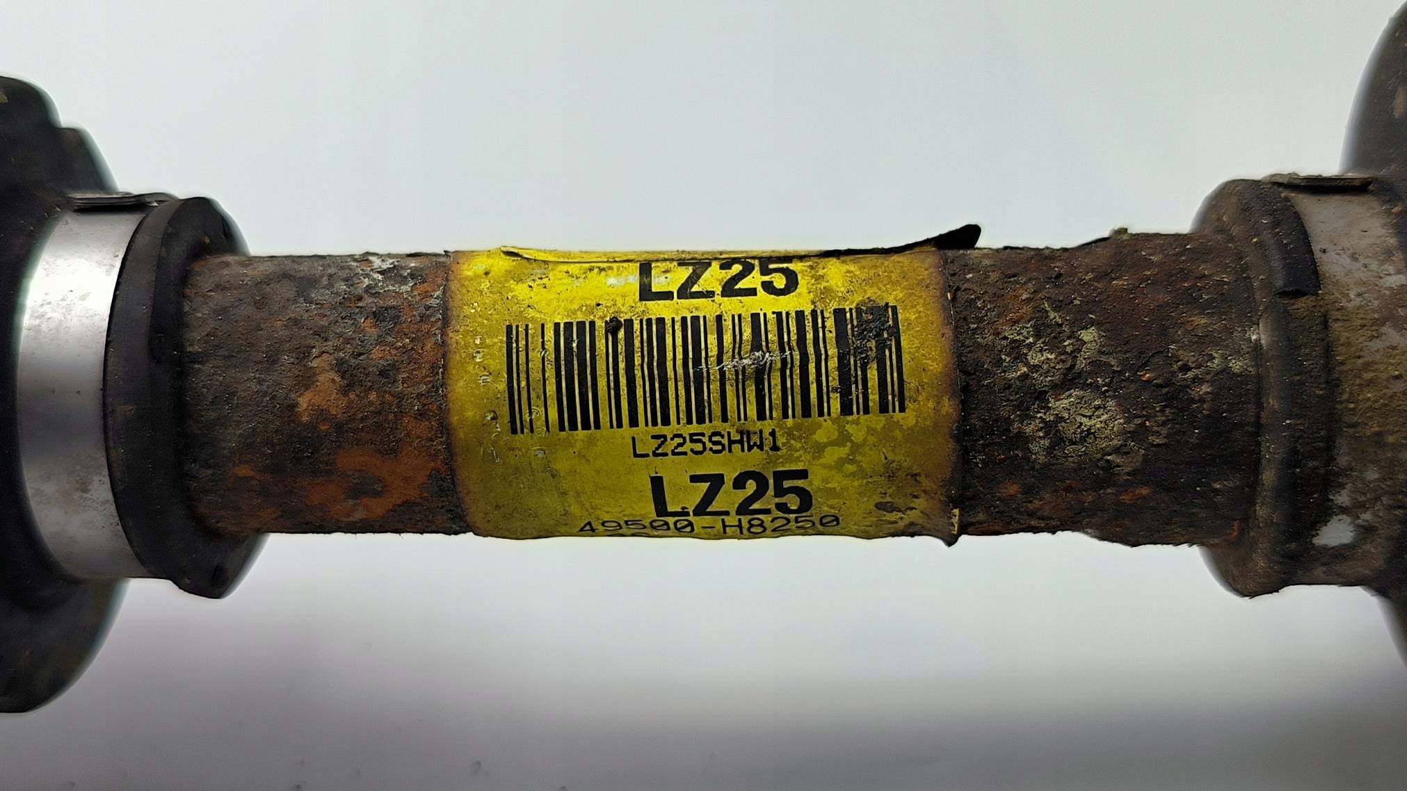 semi-axis left front 49500-H8250 1.0 T-GDI KIA STONIC
