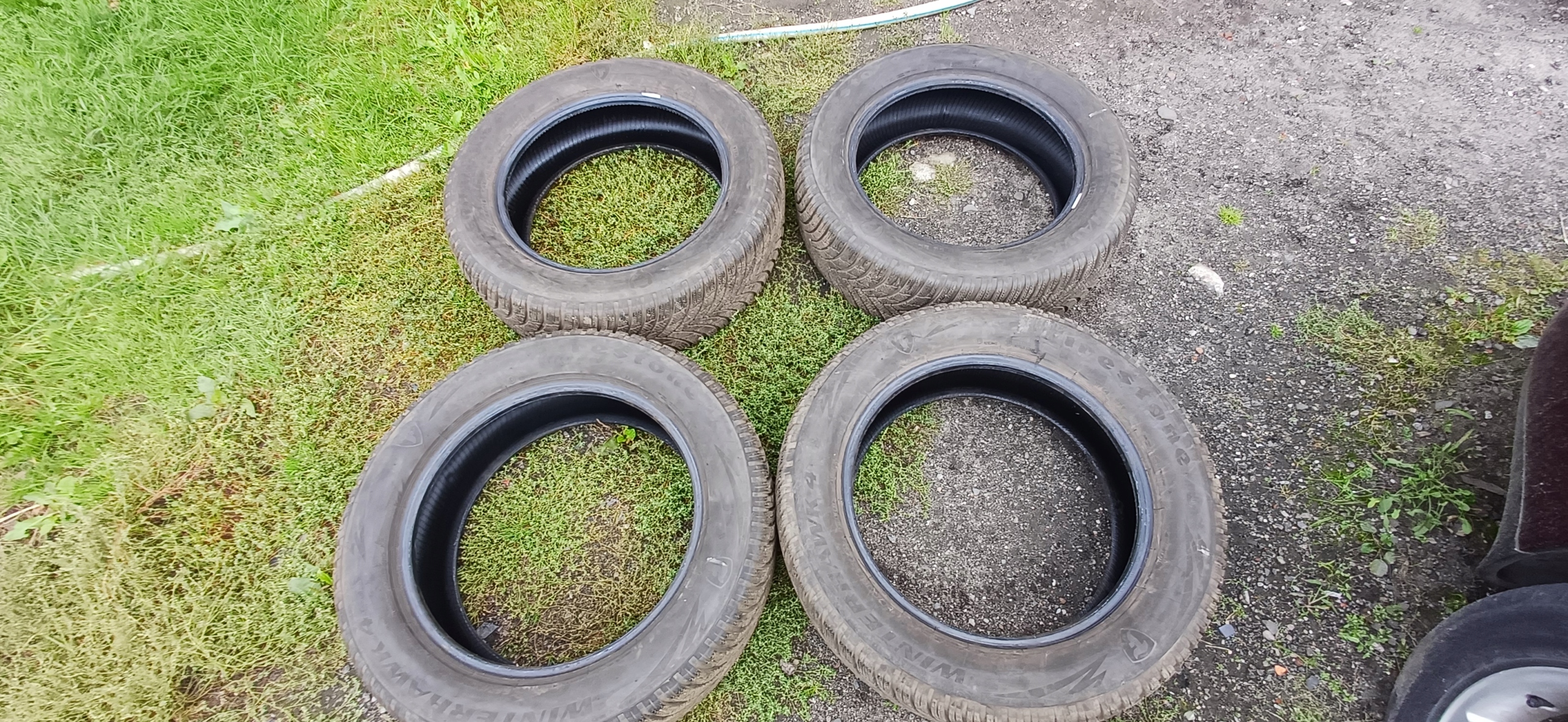 FIRESTONE WINTERHAWK 4 225/60R18 22R tyres winter