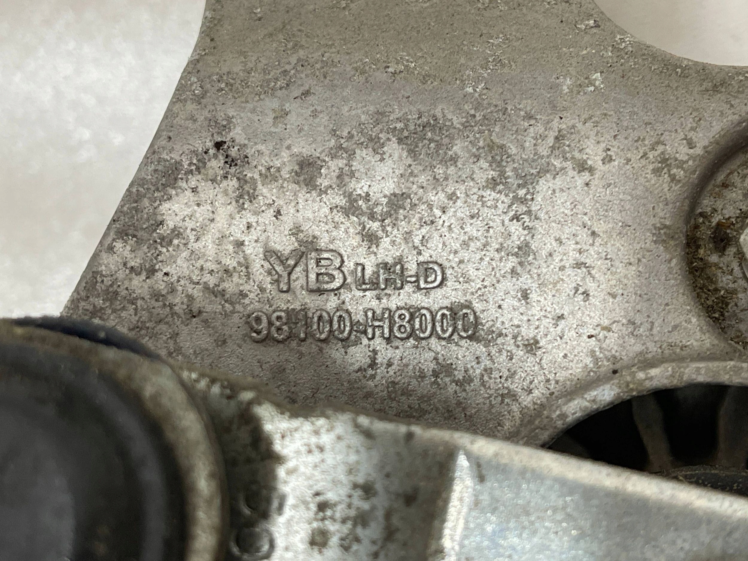 Wischergestänge KIA Rio 4 IV 17- 98100-H8000