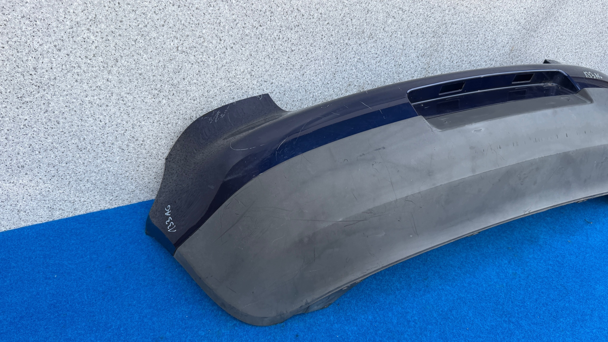 VW GOLF 5 V HB Paraurti posteriore + supporti 1K6807 133AG
