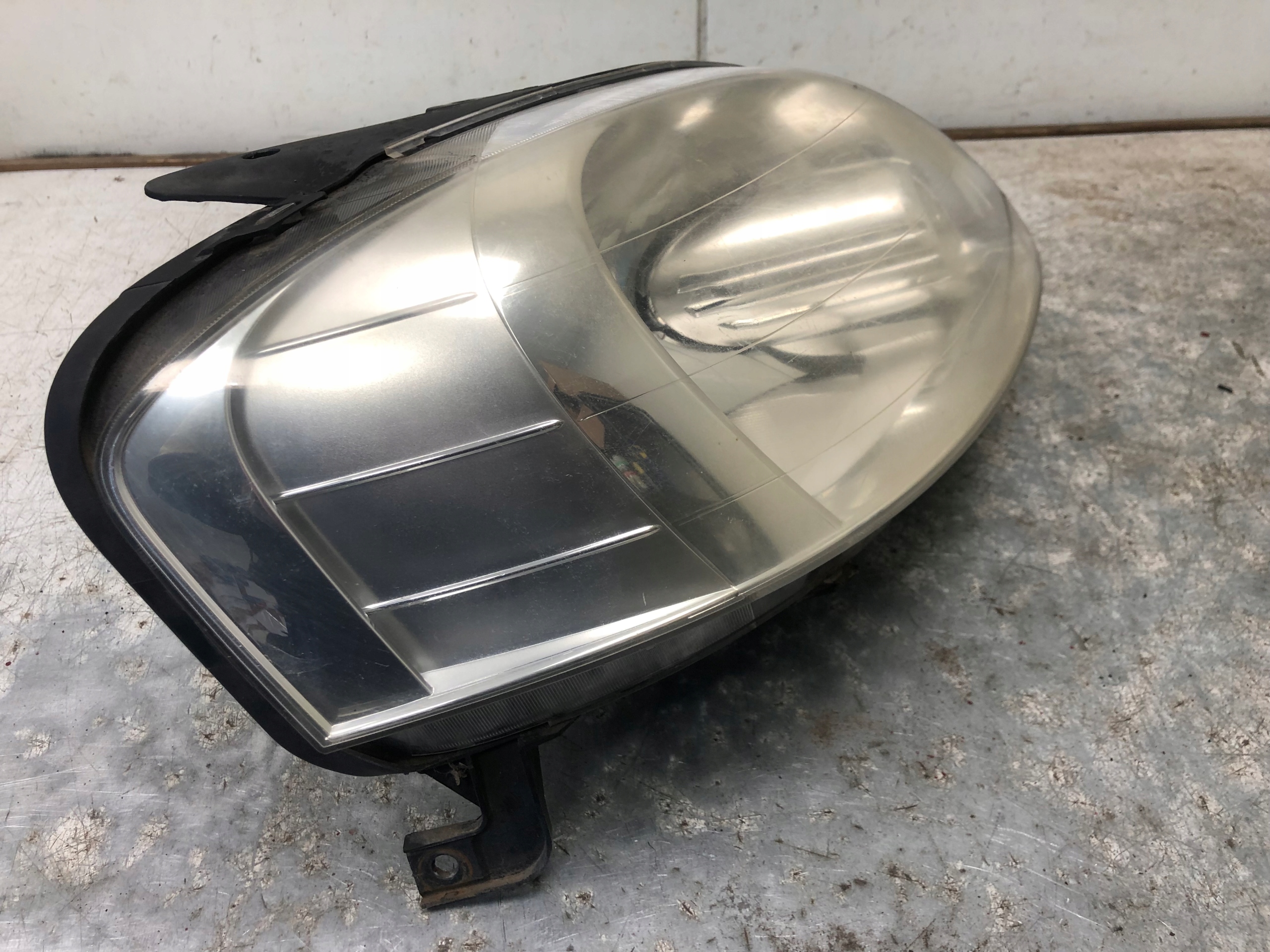 light right front VW FOX