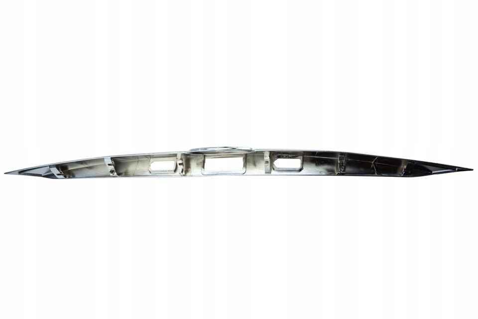 UCHWYT LISTWA TYLNEJ KLAPY FORD FOCUS II FL 2007- Typ samochodu Samochody osobowe