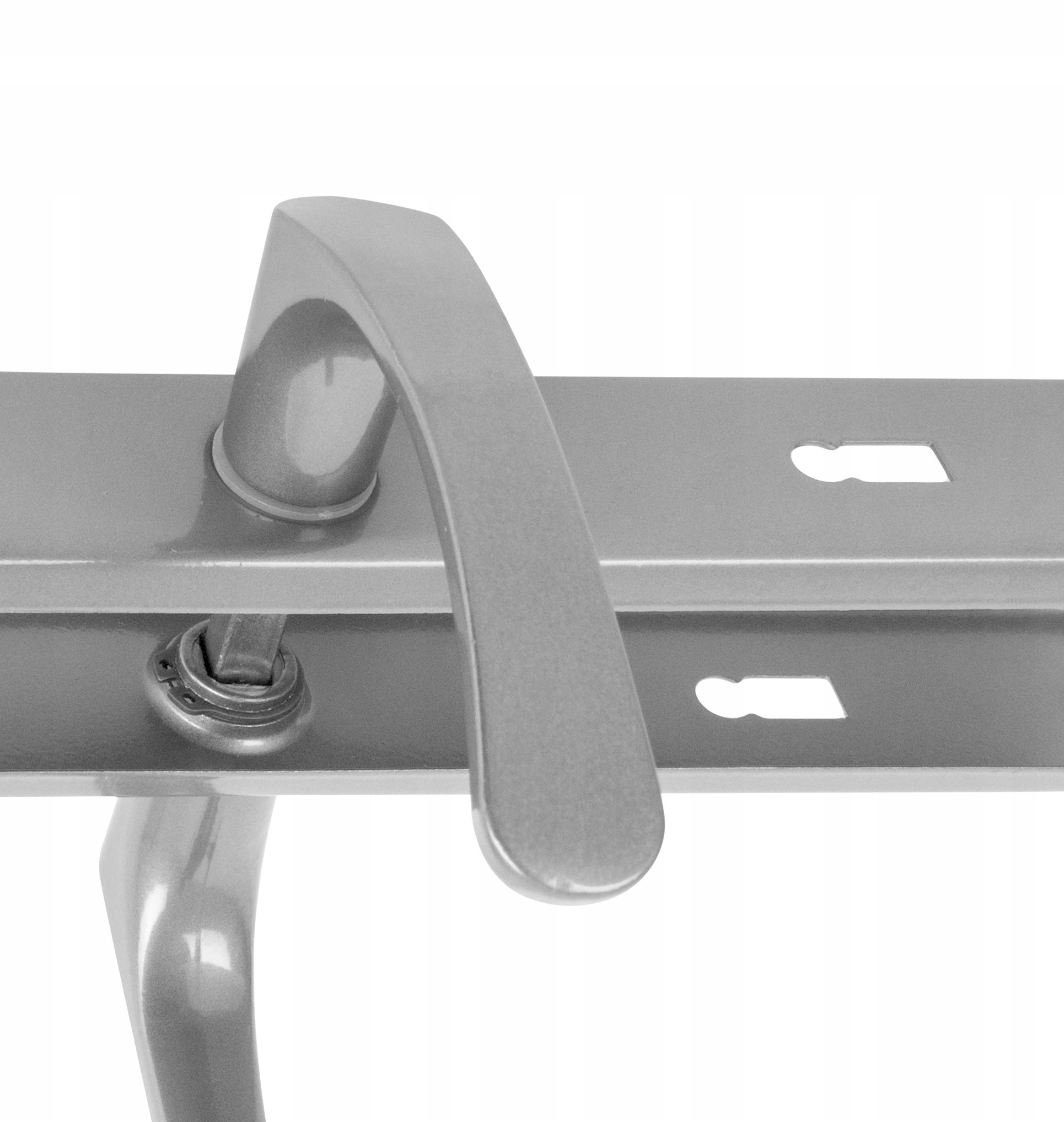 KLAMKA DRZWIOWA DO DRZWI 90 KLUCZ SREBRNA BISZKOPT Kolor srebrny