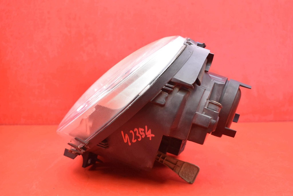 REFLEKTOR left light front EU 6Q1941007M VW POLO 4 IV 9N 01-05