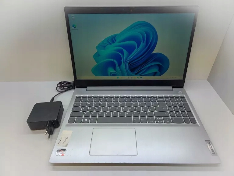 LAPTOP LENOVO 81W1 IDEAPAD 3 15ADA05 15.6