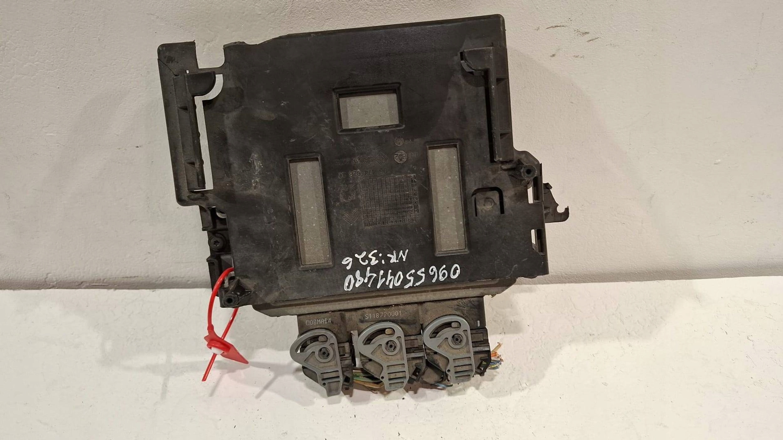 control unit of the engine computer 5WS40167FT Citroen Peugeot 2.0 HDI