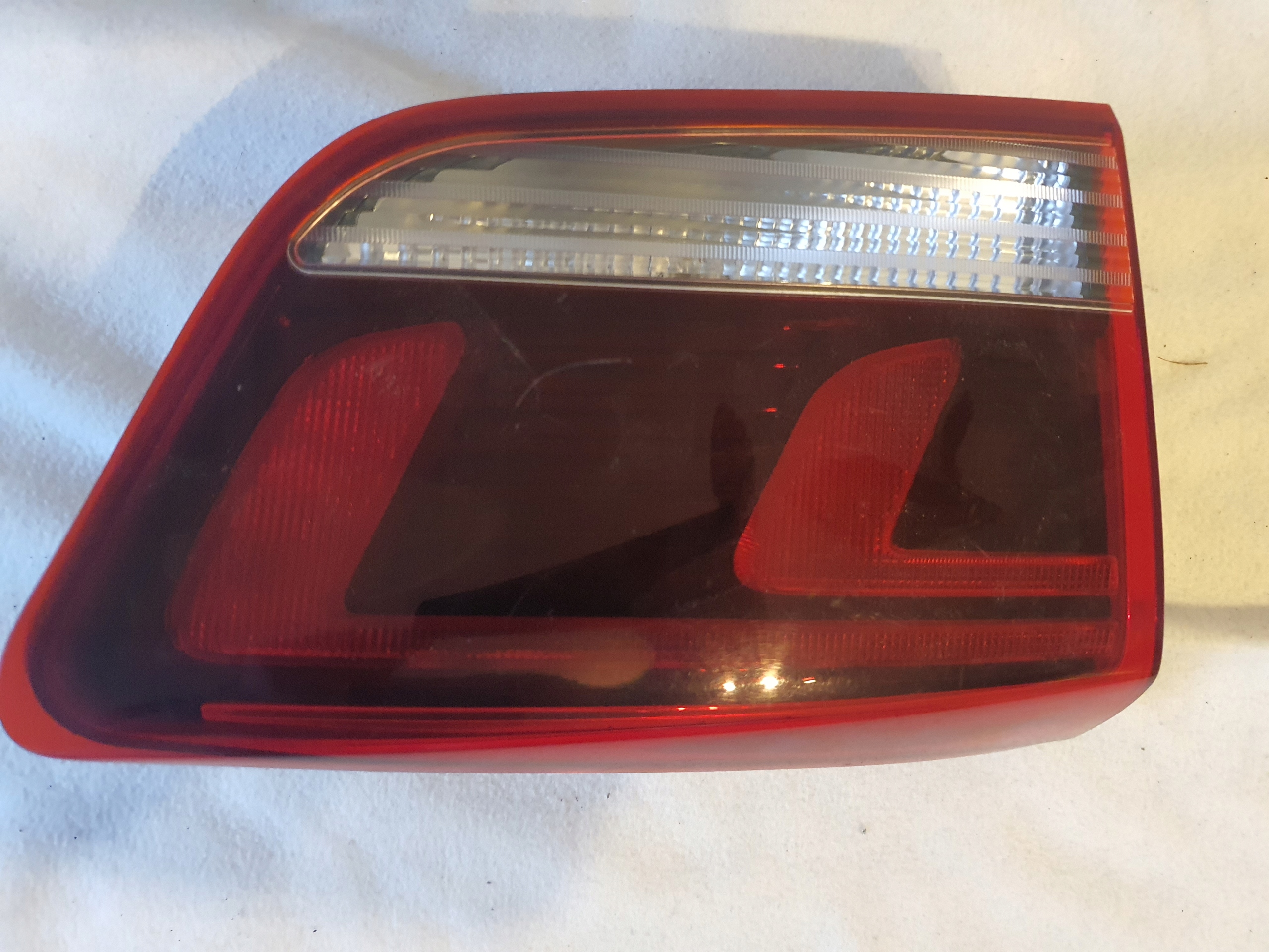 KIA RIO IV LAMPA TYLNA LEWA LED W KLAPĘ 92403-H8