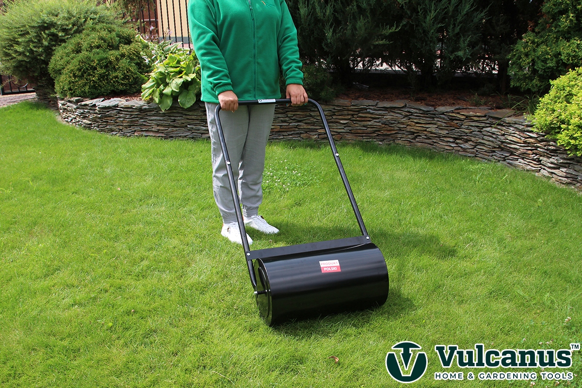 WALEC OGRODOWY DO TRAWY TRAWNIKA MURAWY GLEBY ZIEMI WAŁ STALOWY 50cm Kod producenta WALEC OGRODOWY STALOWY do trawnika trawy