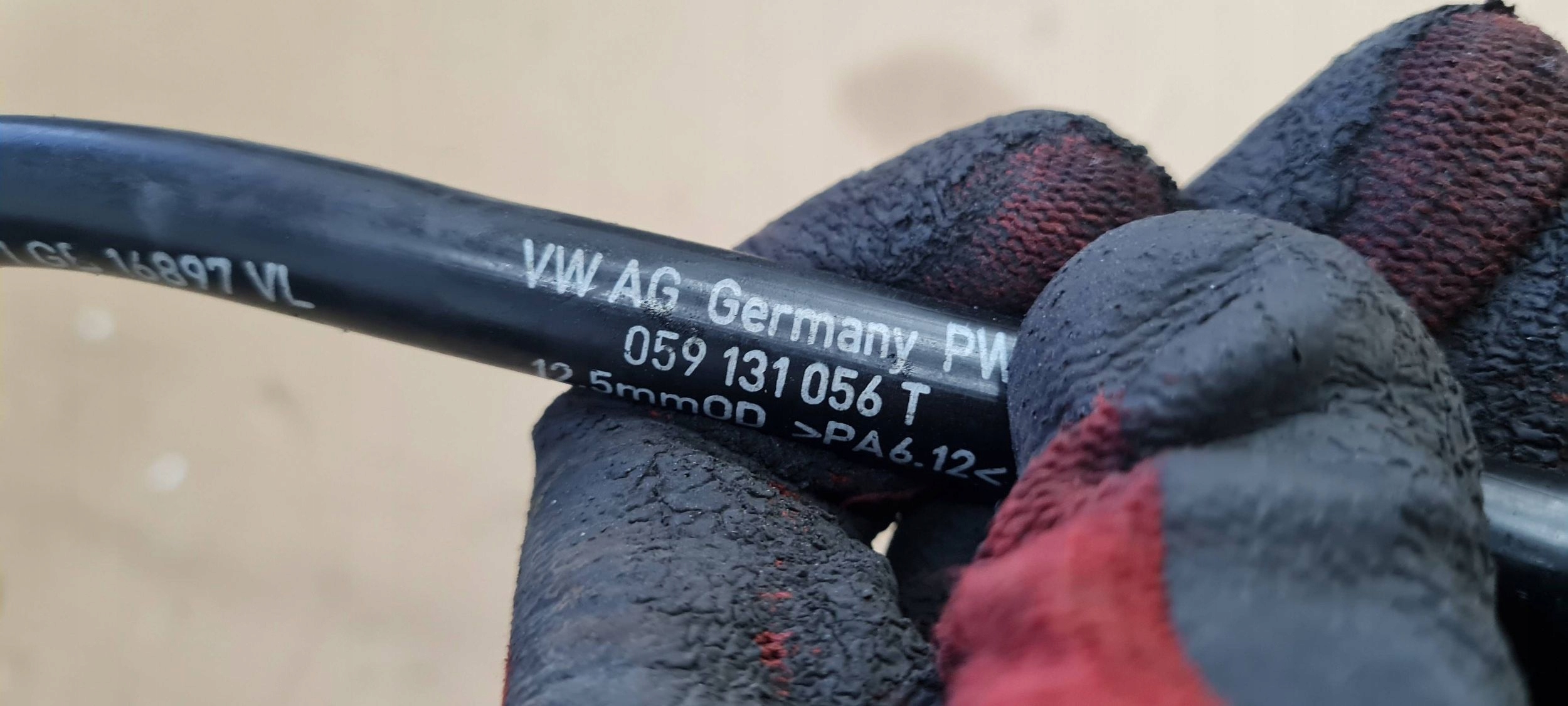 A7 4G wiring hose hose vacual 3.0 TDI 059131056T A6 C7 4G