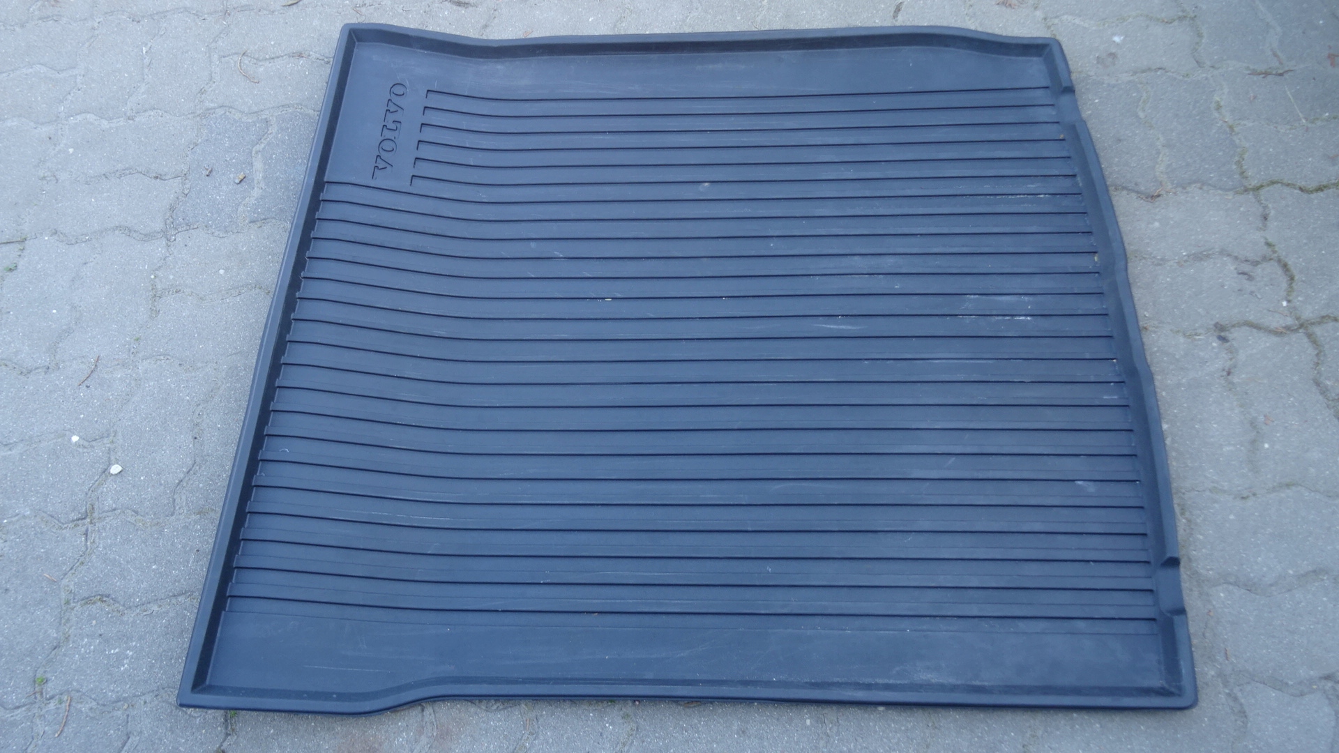 VOLVO S90 MATA BAGAZNIKA