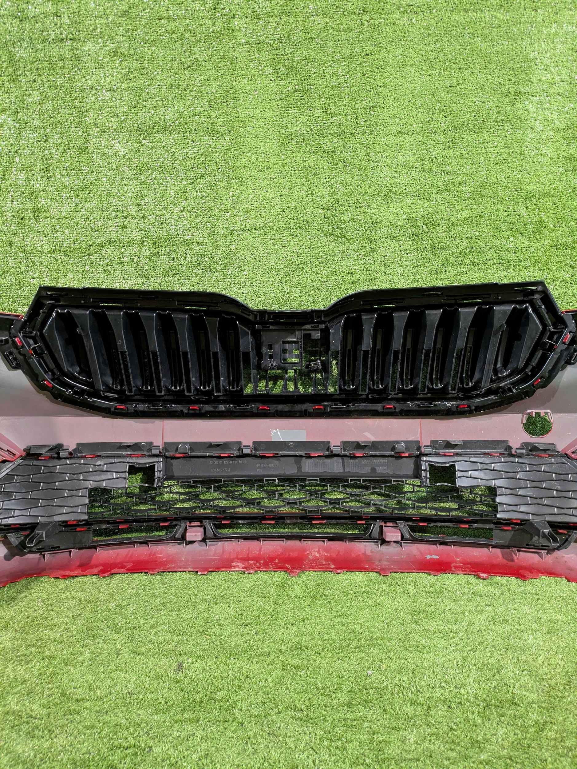 front bumper front SKODA KAMIQ LIFT 23- without PDC NR.Z7