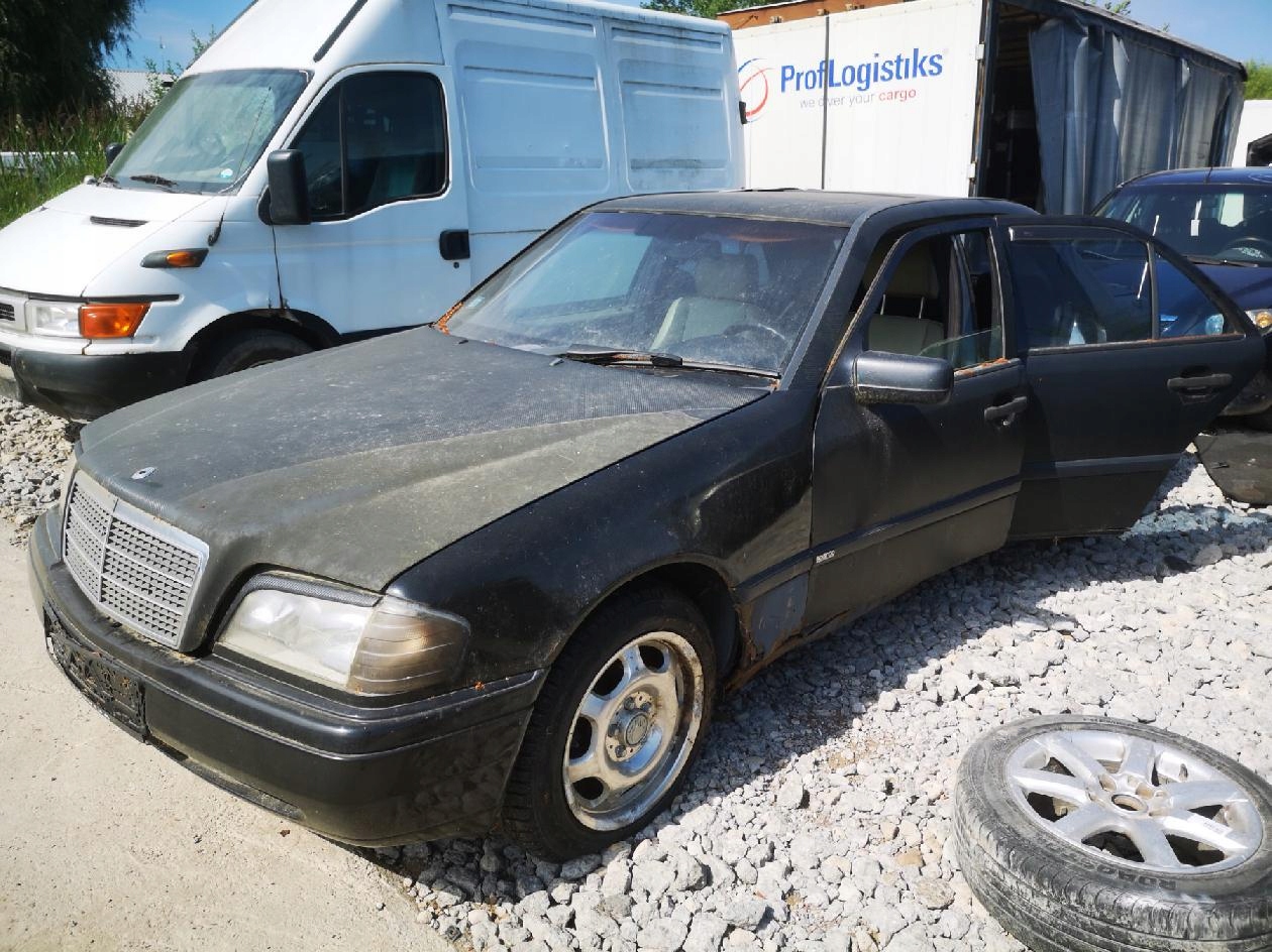 mercedes-benz модуль ABS 1994 1.8л 0265200043
