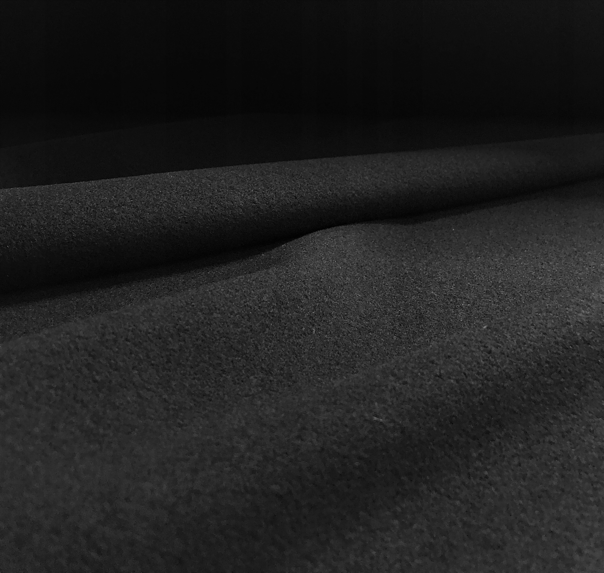 Italský Flauš Vlna 100% Barva Černá Druh A