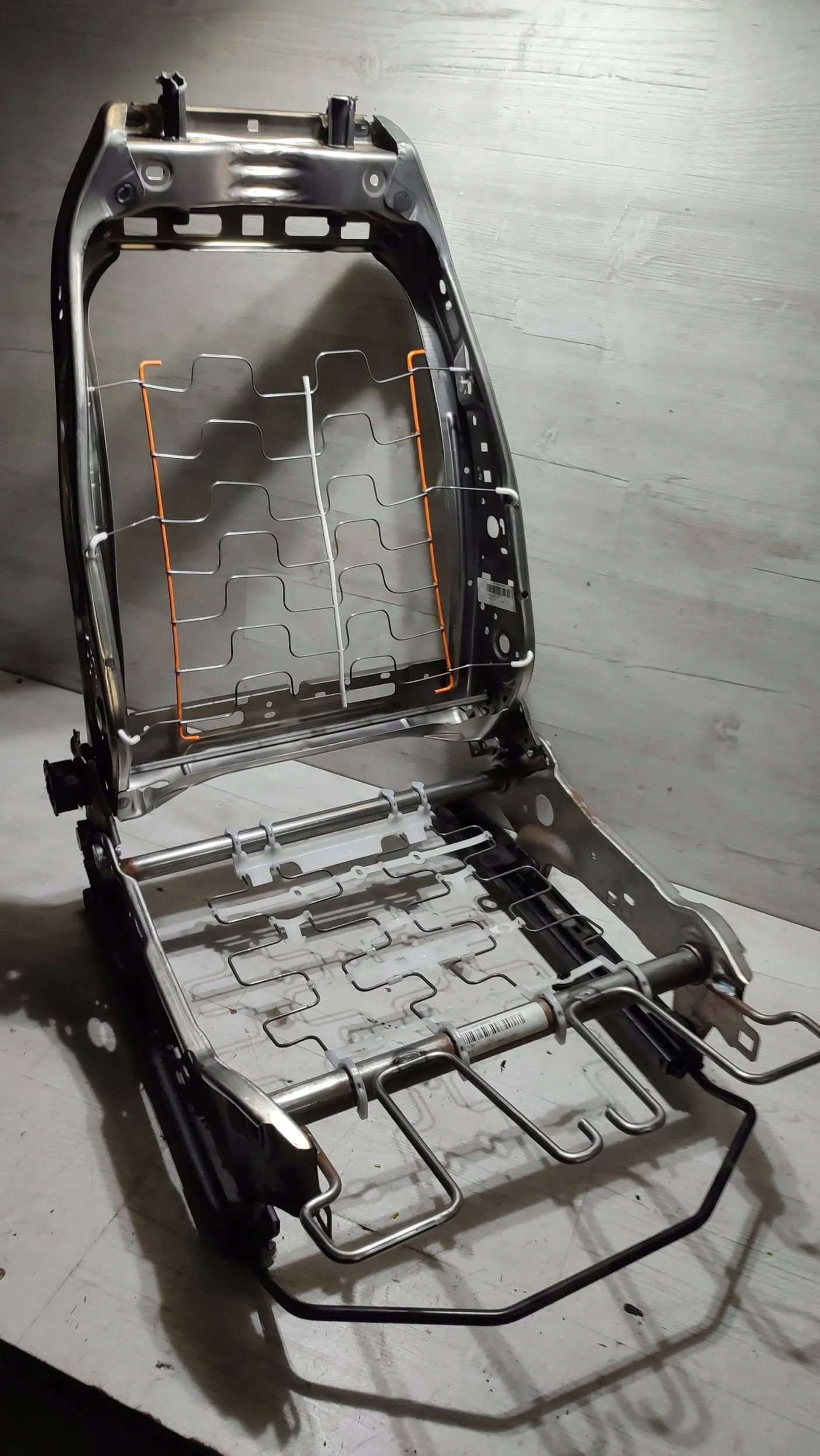 Citroen C4 Cactus 2016 front side right seat support