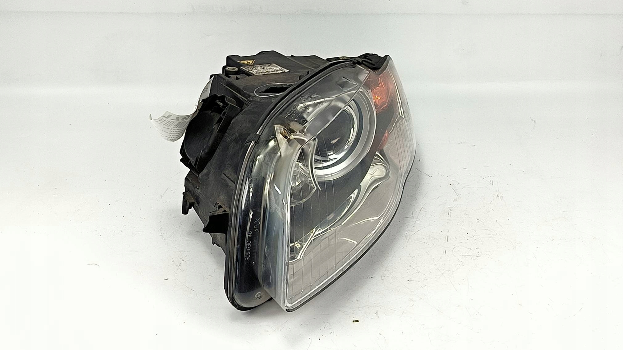 light left front 8E0941003AM AUDI A4 B7