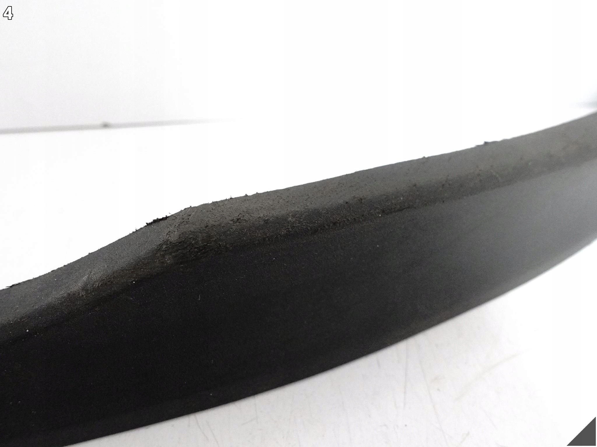 OPEL CORSA E V 14-19 moulding HOKEJ SPOILER W bumper front right 39003574