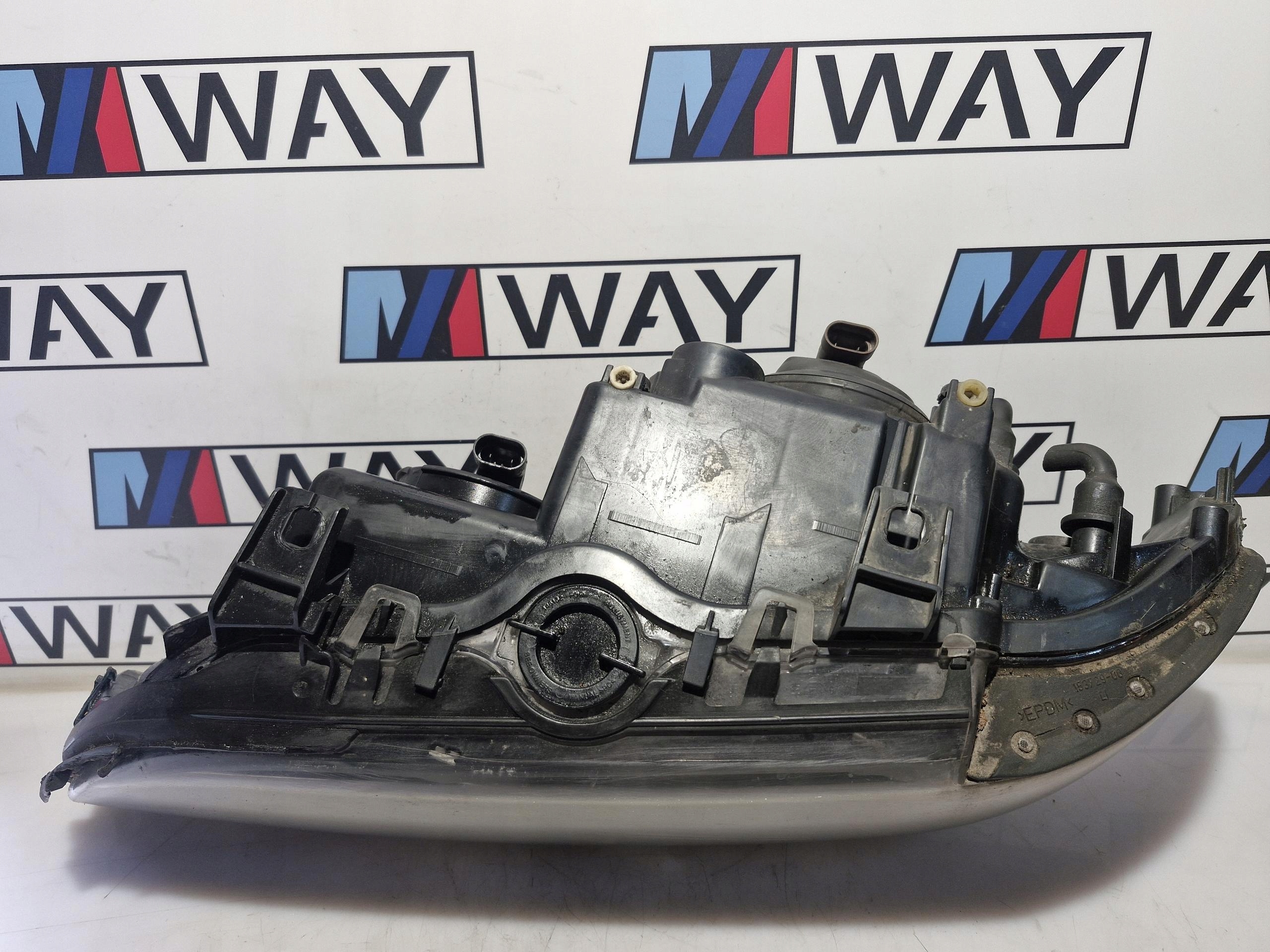 BMW E39 LCI light left front H7