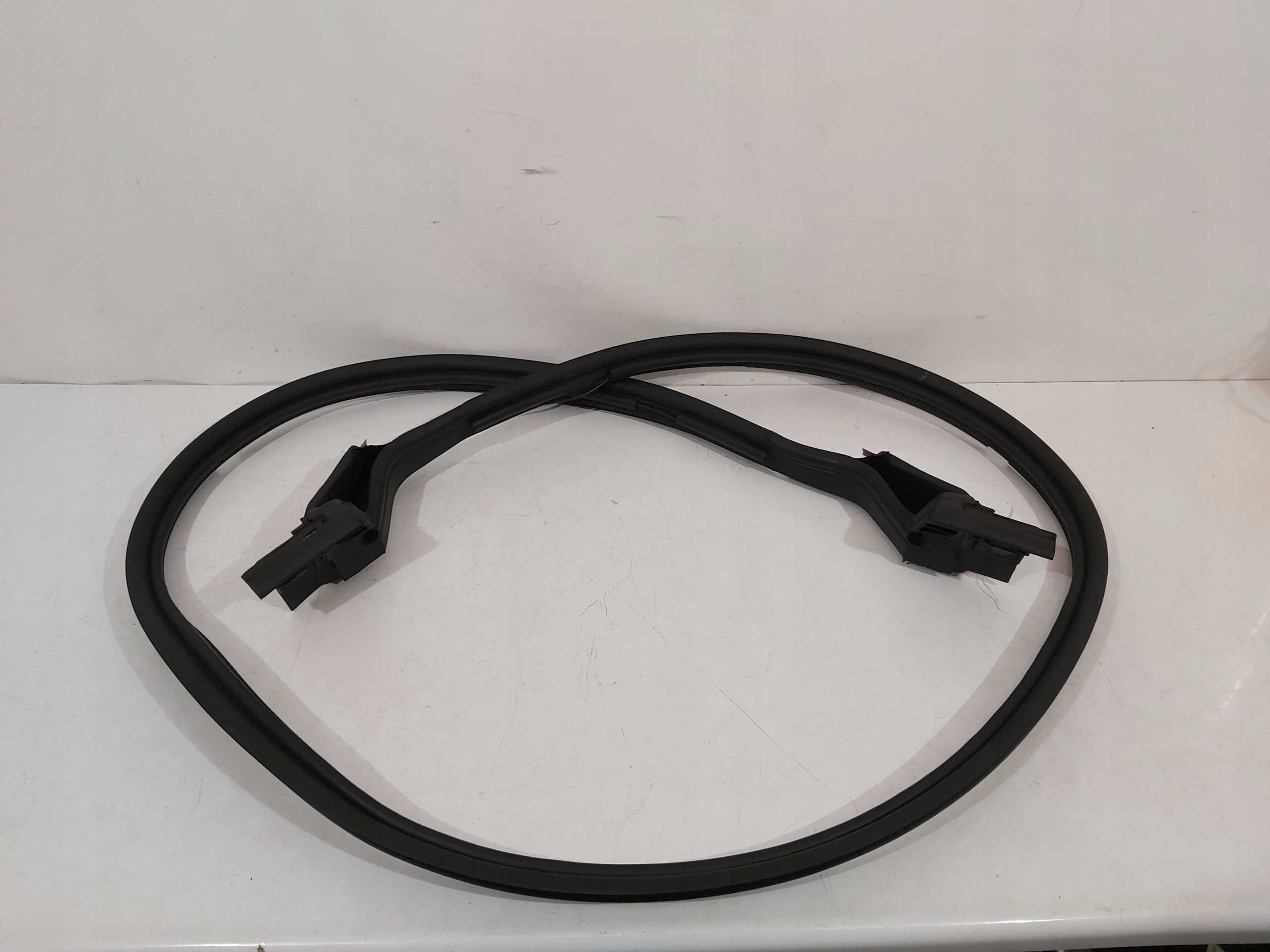 USZCZELKA KLAPY BAGAŻNIKA SLK W172 A1727500800