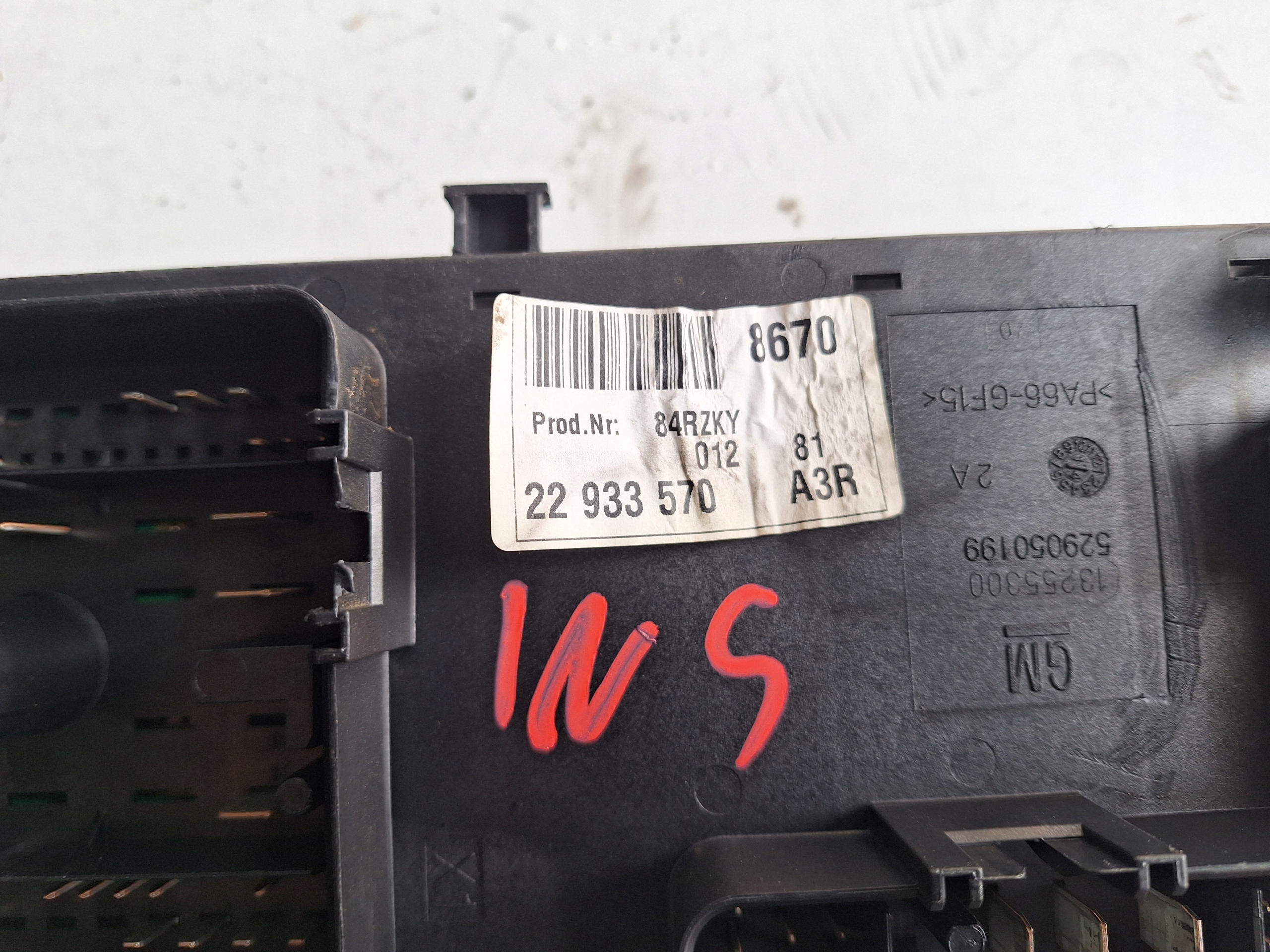 OPEL INSIGNIA A HB LIFT 13-17 module BSI 22933570