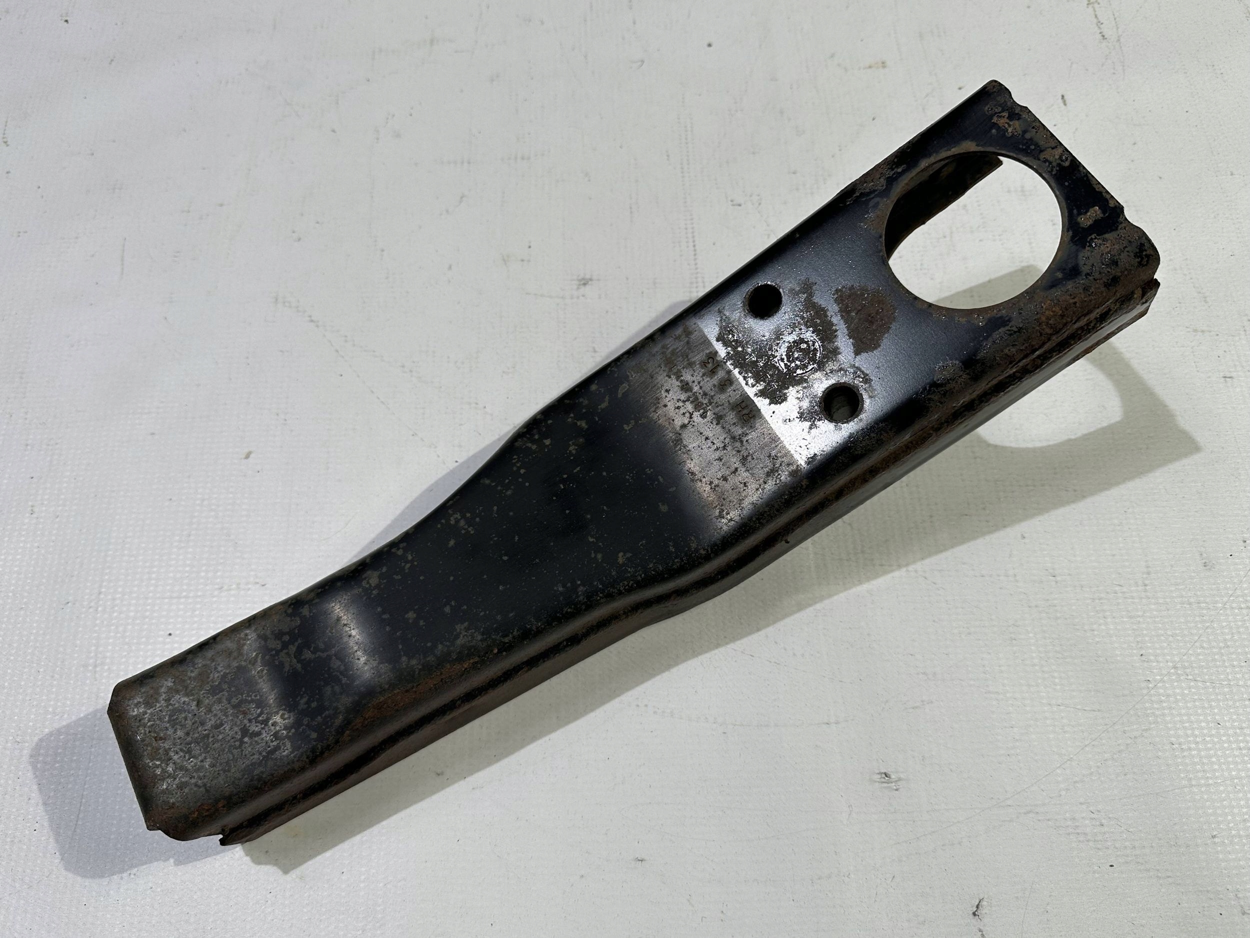 holder bracket console kiel ramy front front right Ford F-150 F150 15+