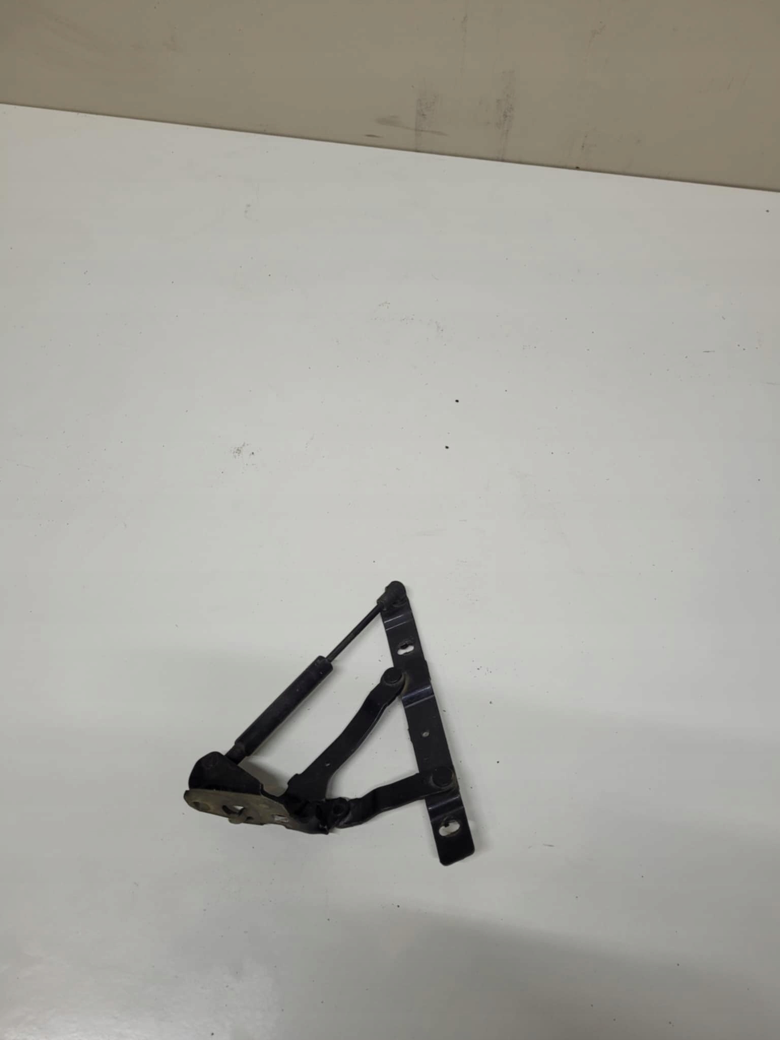 PORSCHE BOXTER 986 hinge bonnet rear part right