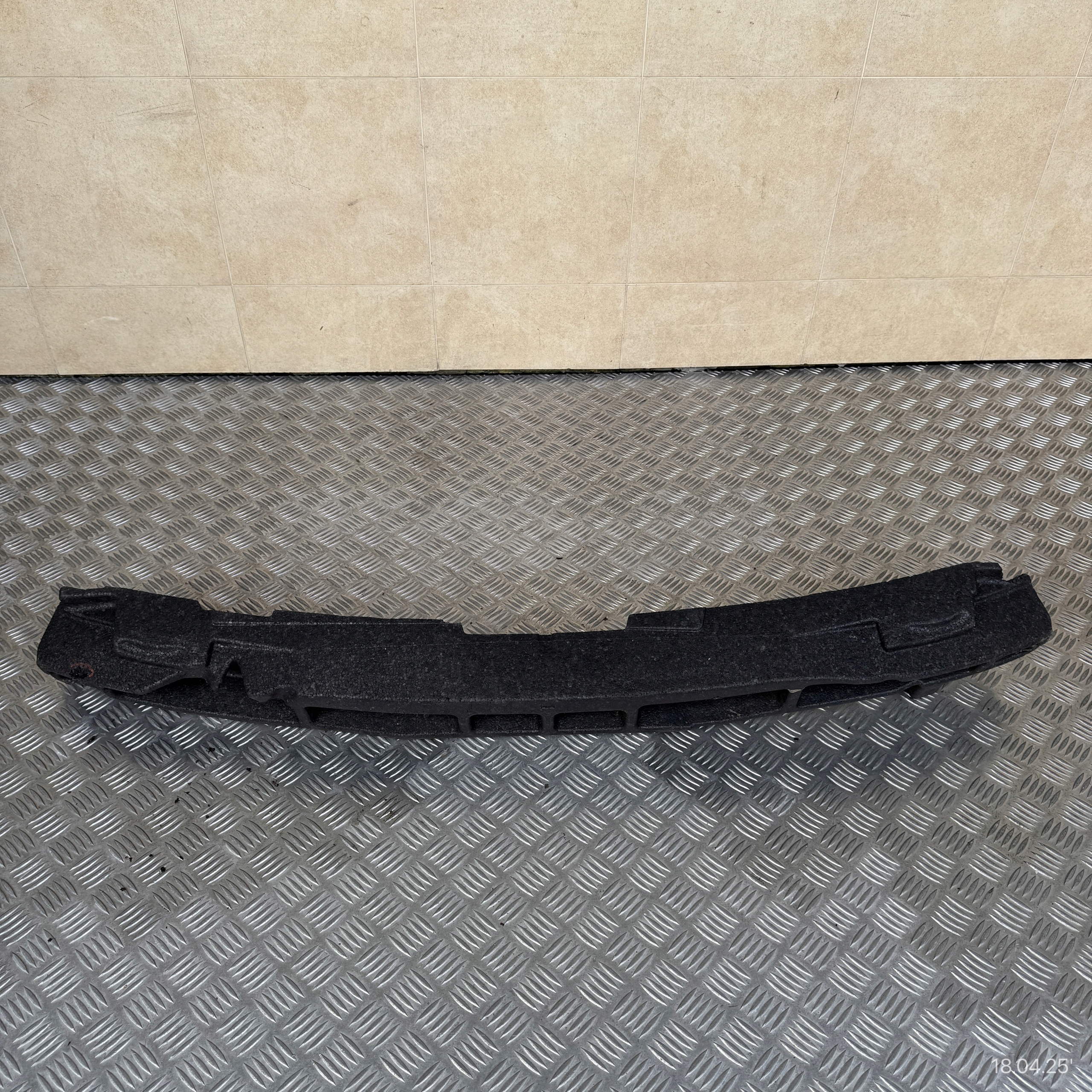 ABSORBER der Stoßstange vorne träger Polystyren RENAULT KADJAR 620932882R