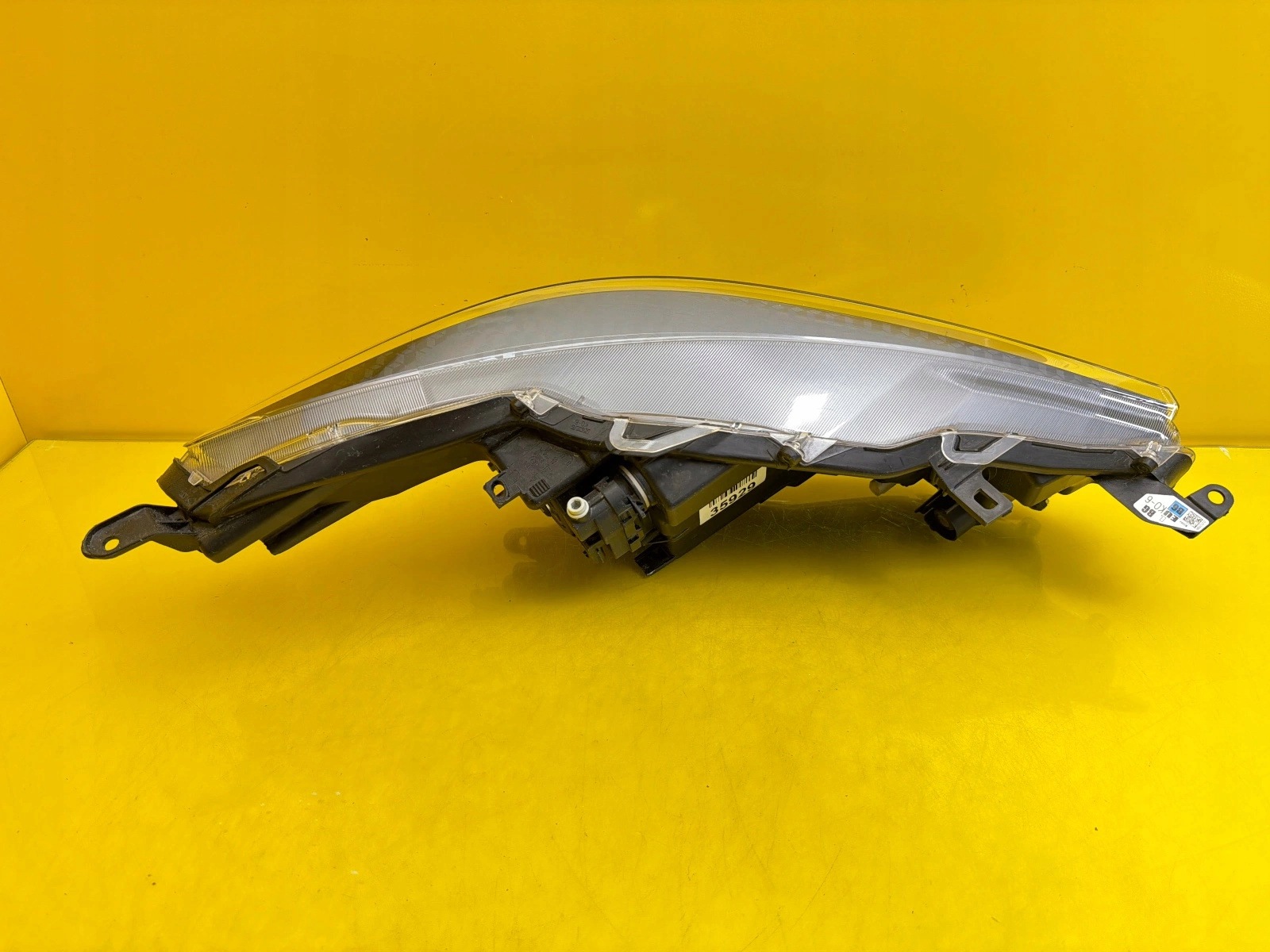light left Toyota Yaris IV 4 normal H7 2019-2023 K0-6