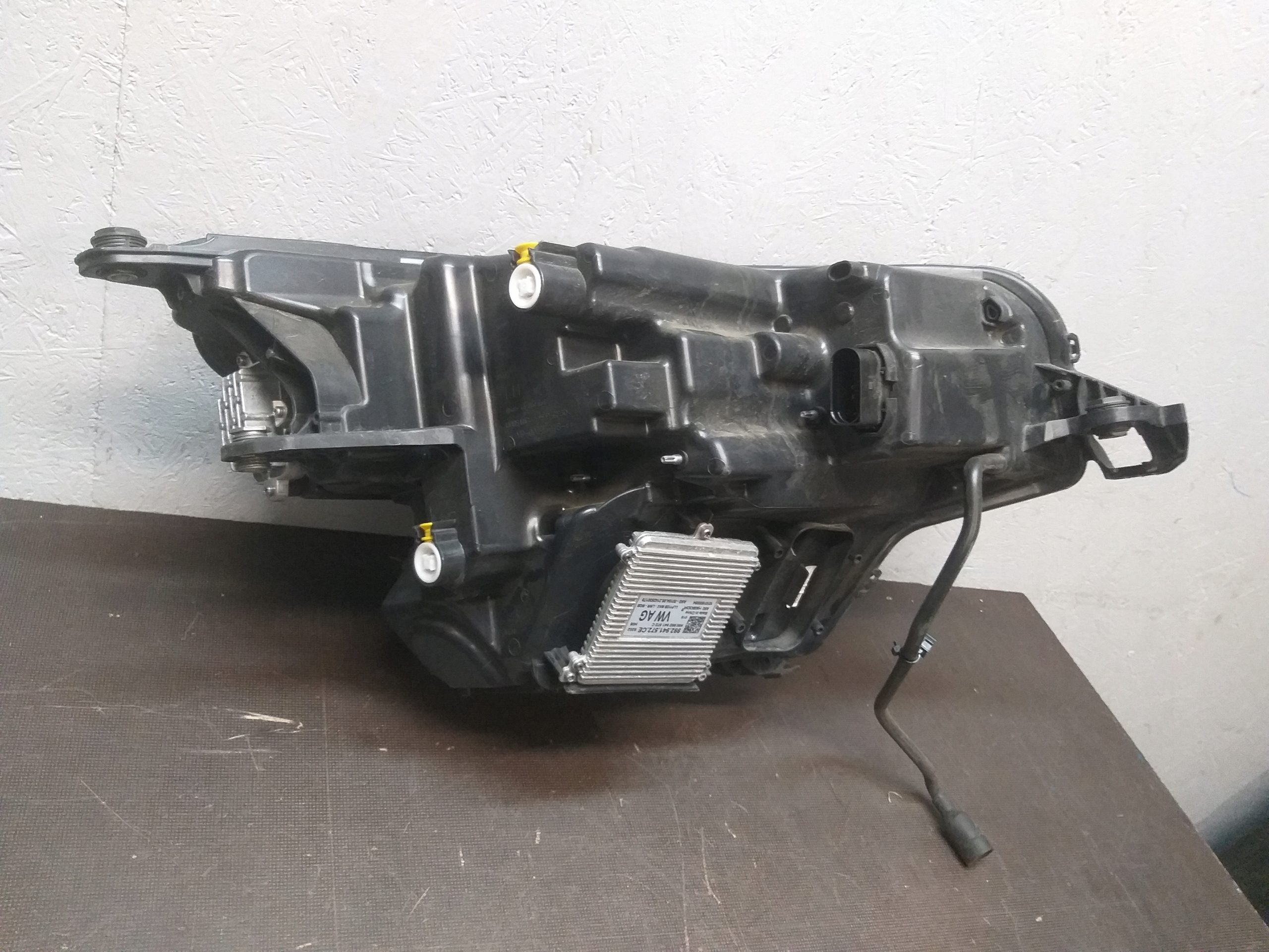 light front left SKODA KODIAQ LIFT FULL LED 566941035