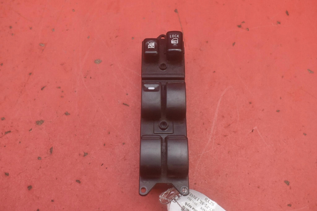 control panel of the window EU 8608A207 MITSUBISHI ASX 1 and 10-12