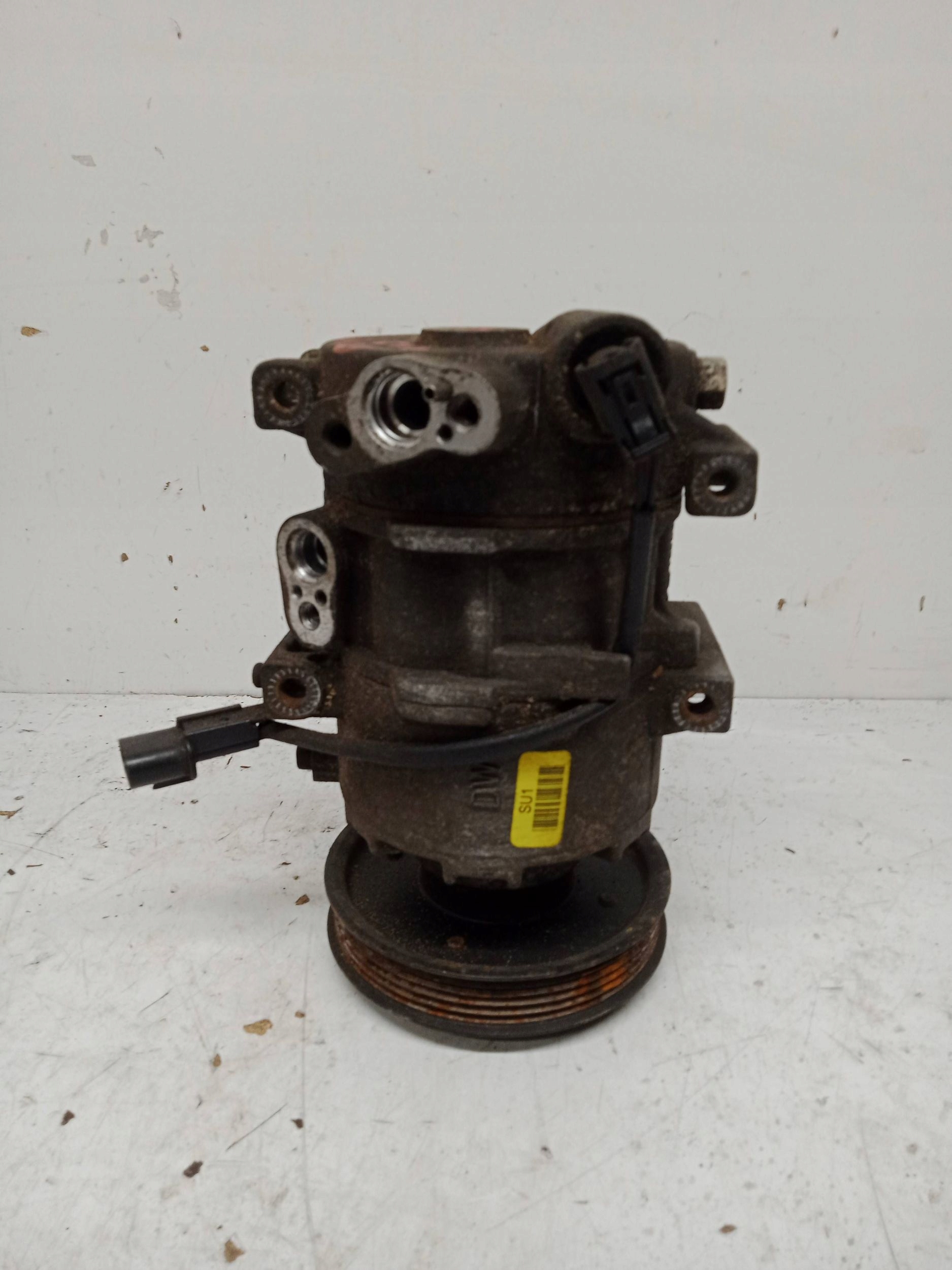 KIA RIO III 1,1CRDI compressor; compressor of the air conditioning 2011