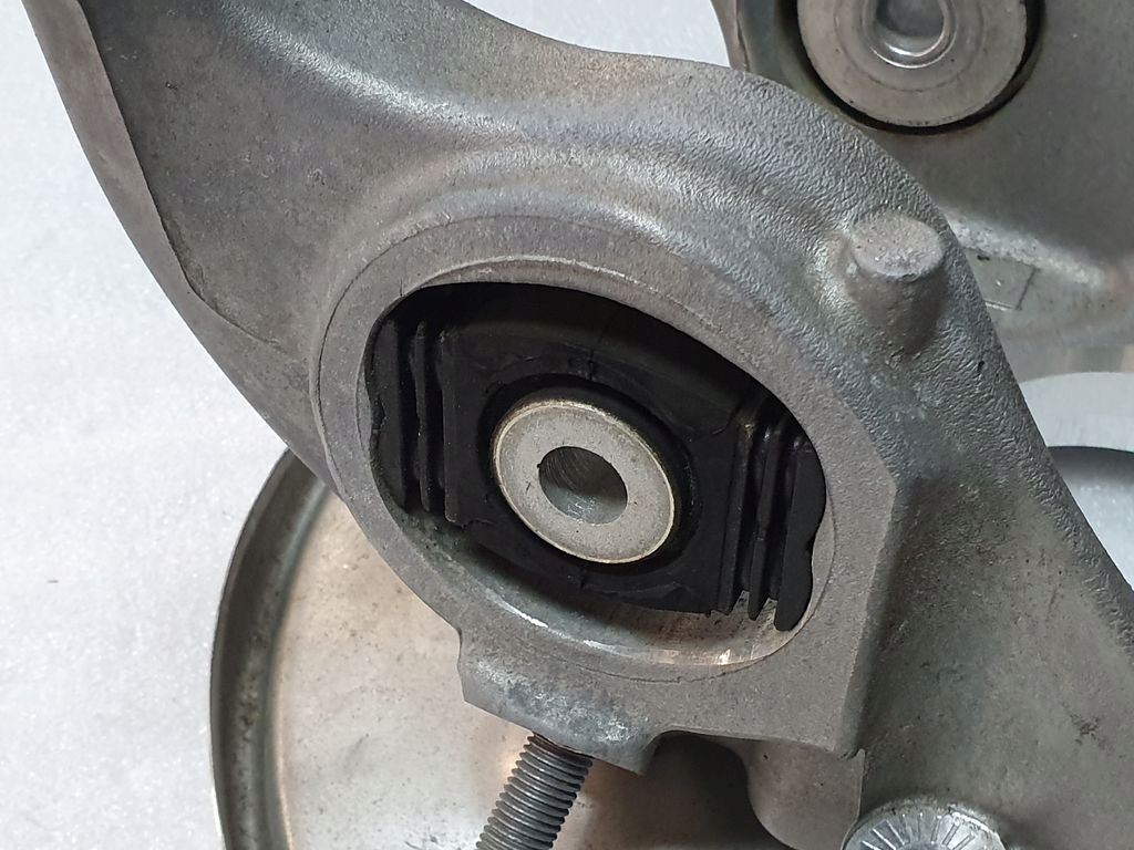 swing AUDI A5 A6 8K0505431AR new left ORYG