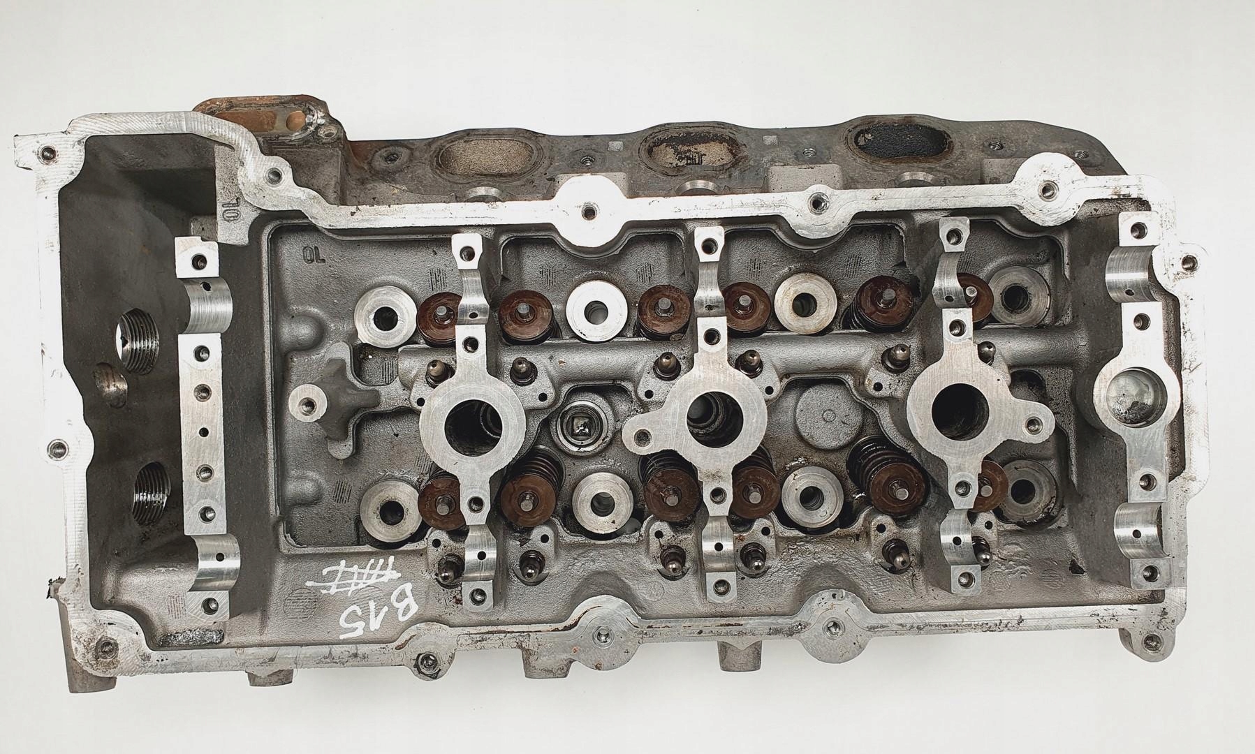 GŁOWICA SILNIKA LEWA CHRYSLER 300C 2.7 04892068AA