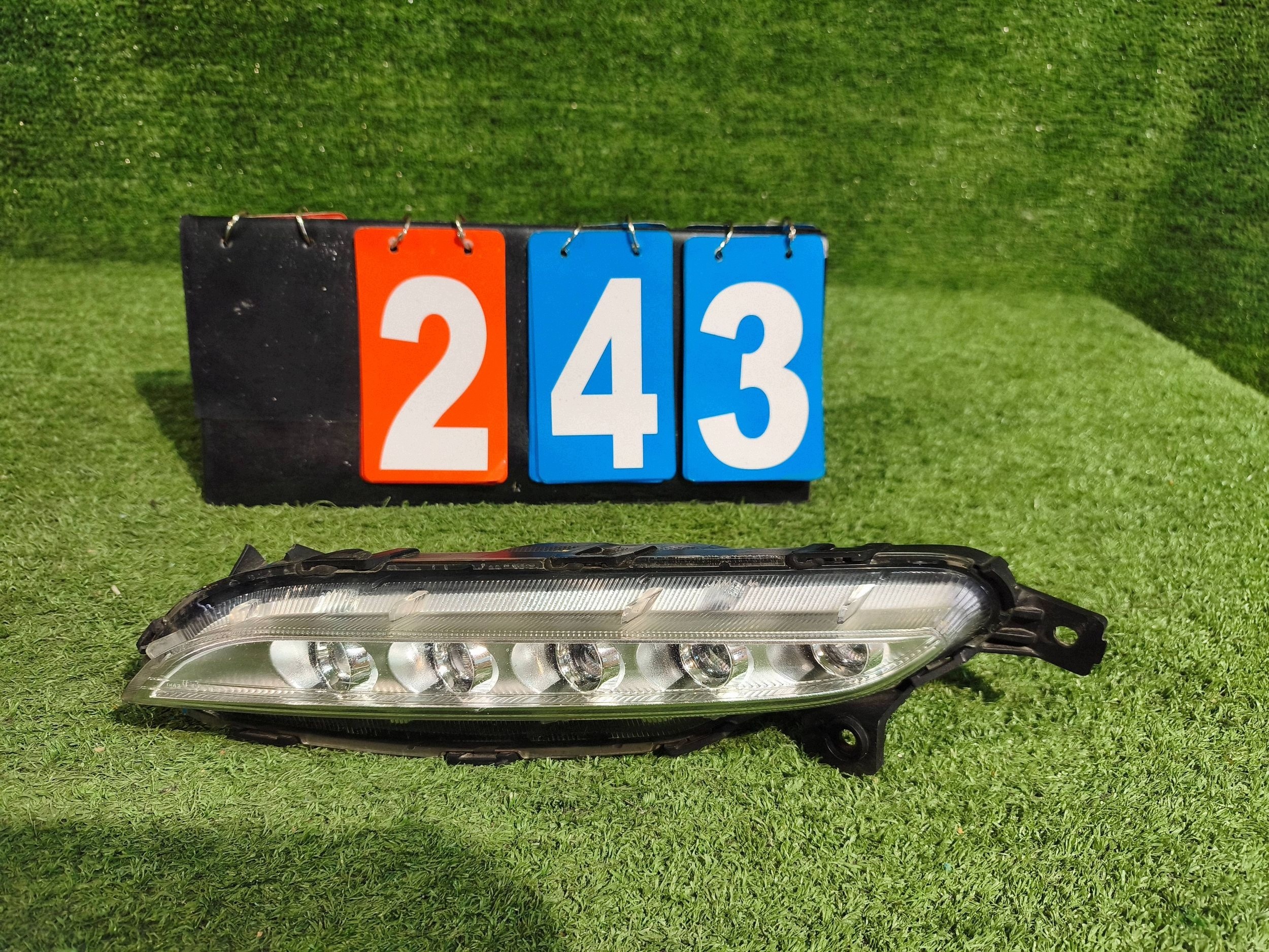 fog light DRL LED left front HYUNDAI TUCSON III 15- NR.243