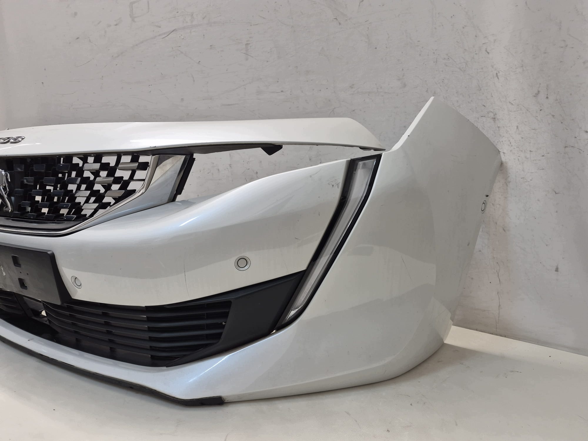 PEUGEOT 508 II 2 GT-LINE 18- bumper front front complete 6XPDC LED