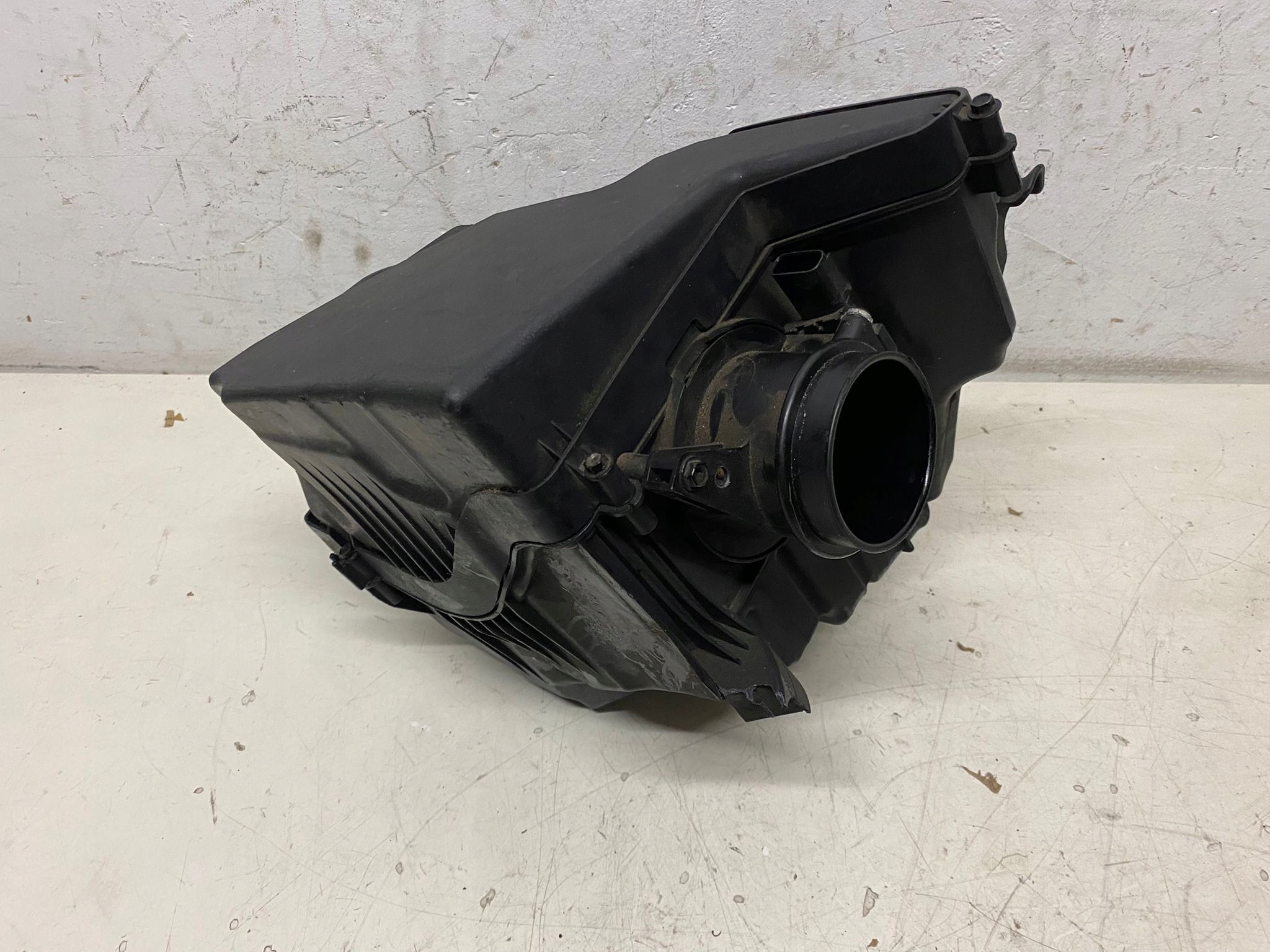 VOLVO C30 корпус повітряного фільтра + потік