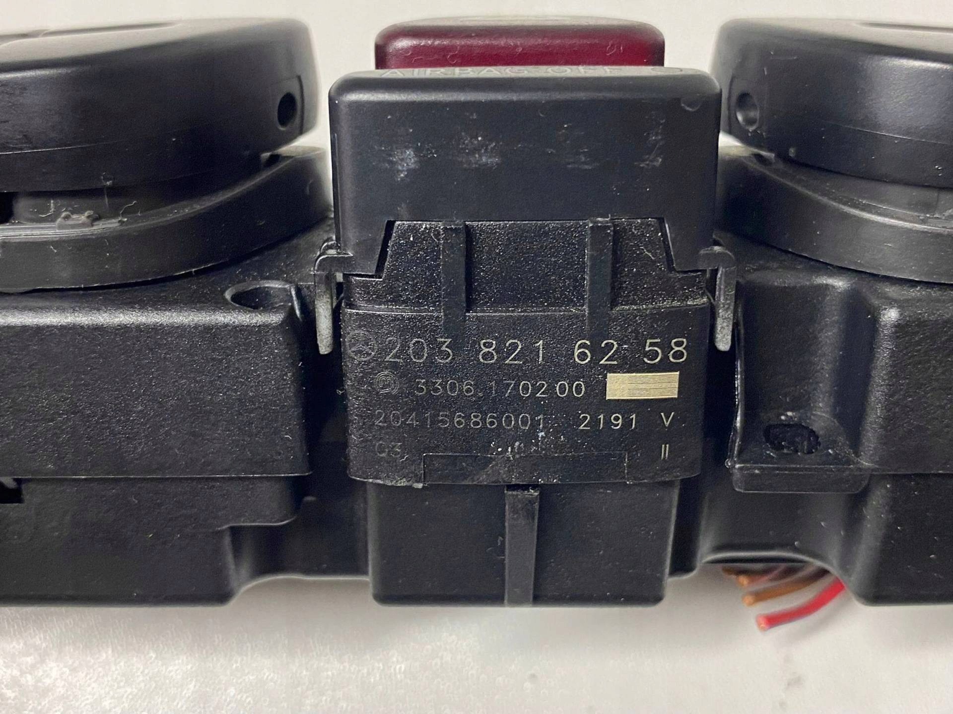 Panel switch Mercedes-Benz C W203 2002 2038216258