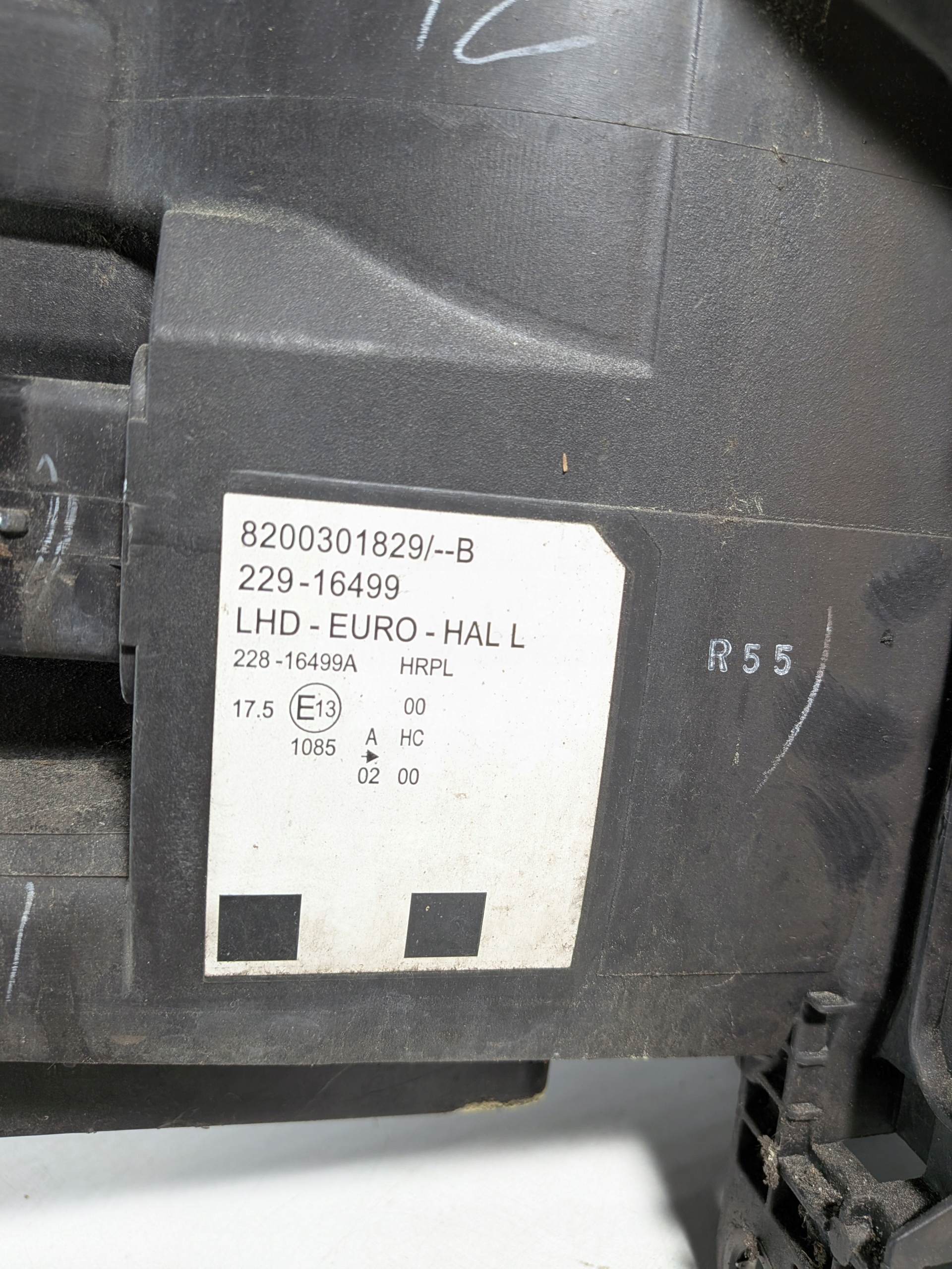 light left front REFLEKTOR left front 8200301829 Renault Modus 04-12