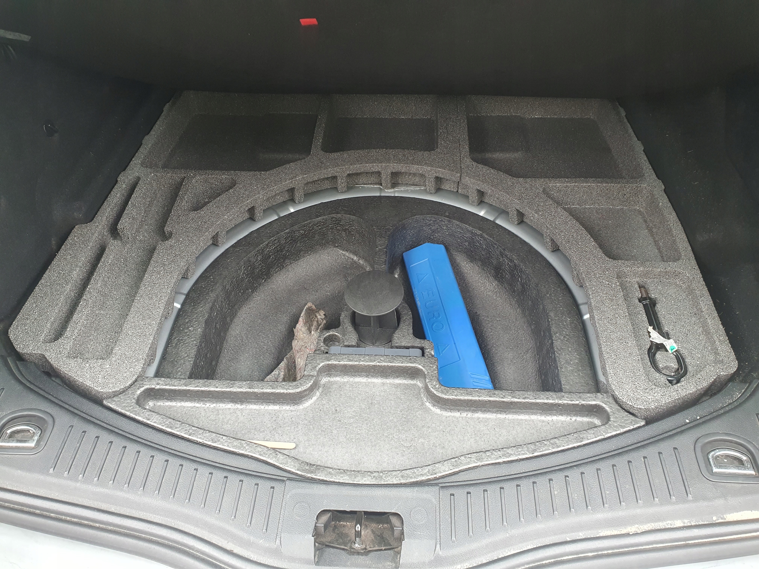 WKŁAD KOŁA POMPKA KLUCZ LEWAREK Ford Mondeo MK4