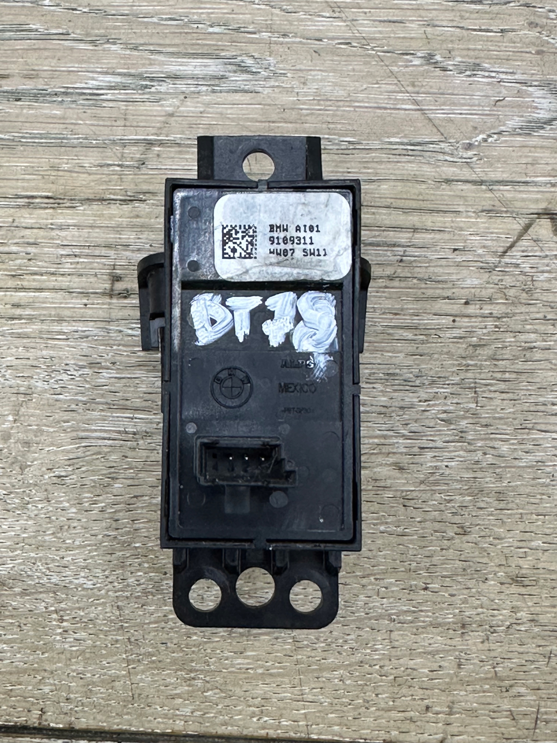 BMW G30 G31 switch brakes AUTO HOLD 9109311