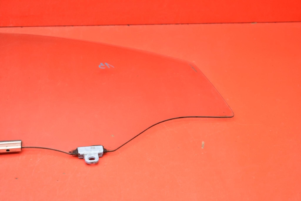 window side right front front TOYOTA URBAN CRUISER 08-14